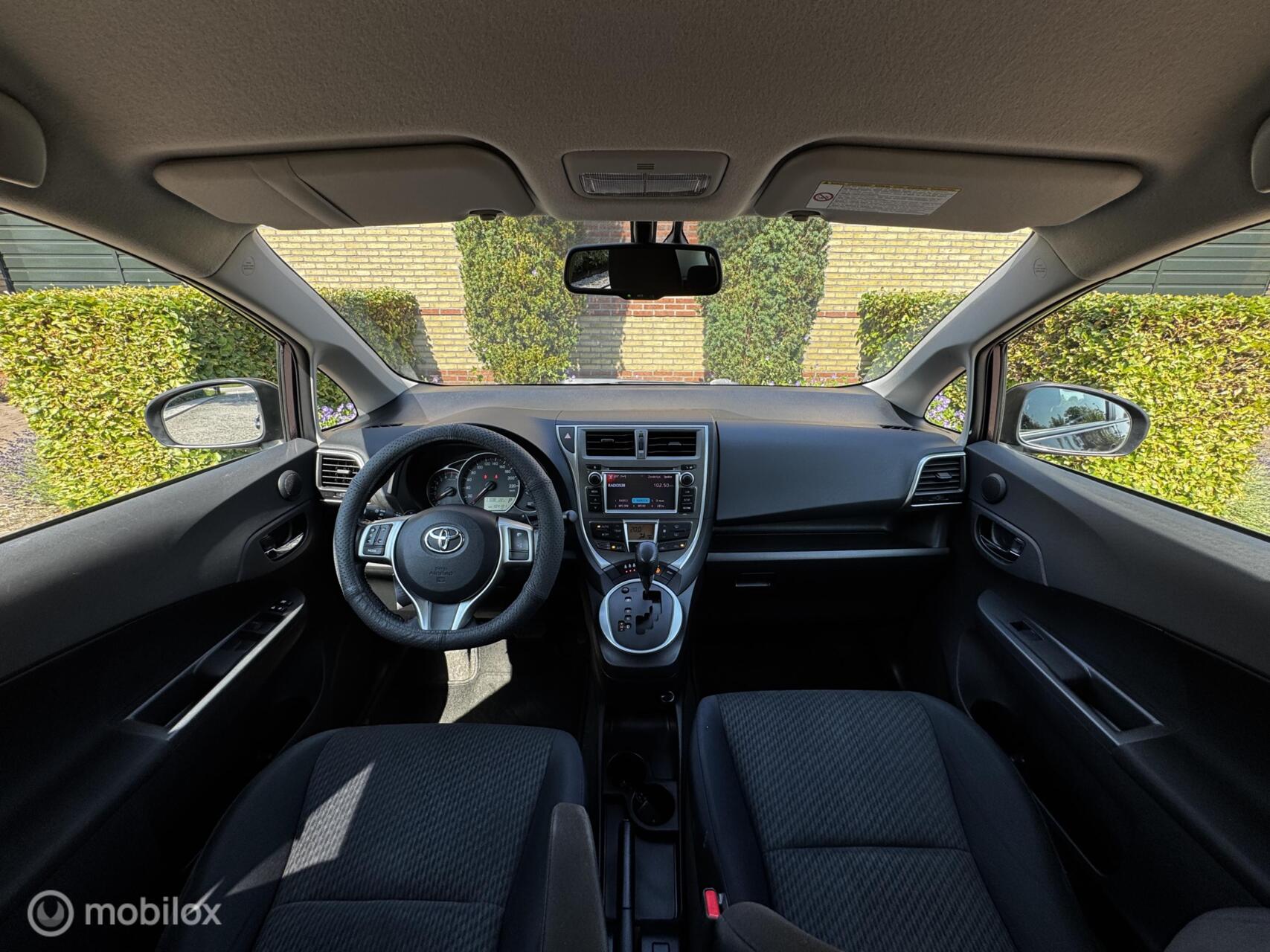 Foto van Toyota Toyota Verso-s