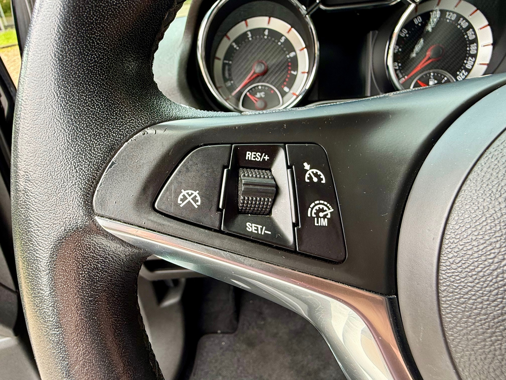 Foto van Opel Adam