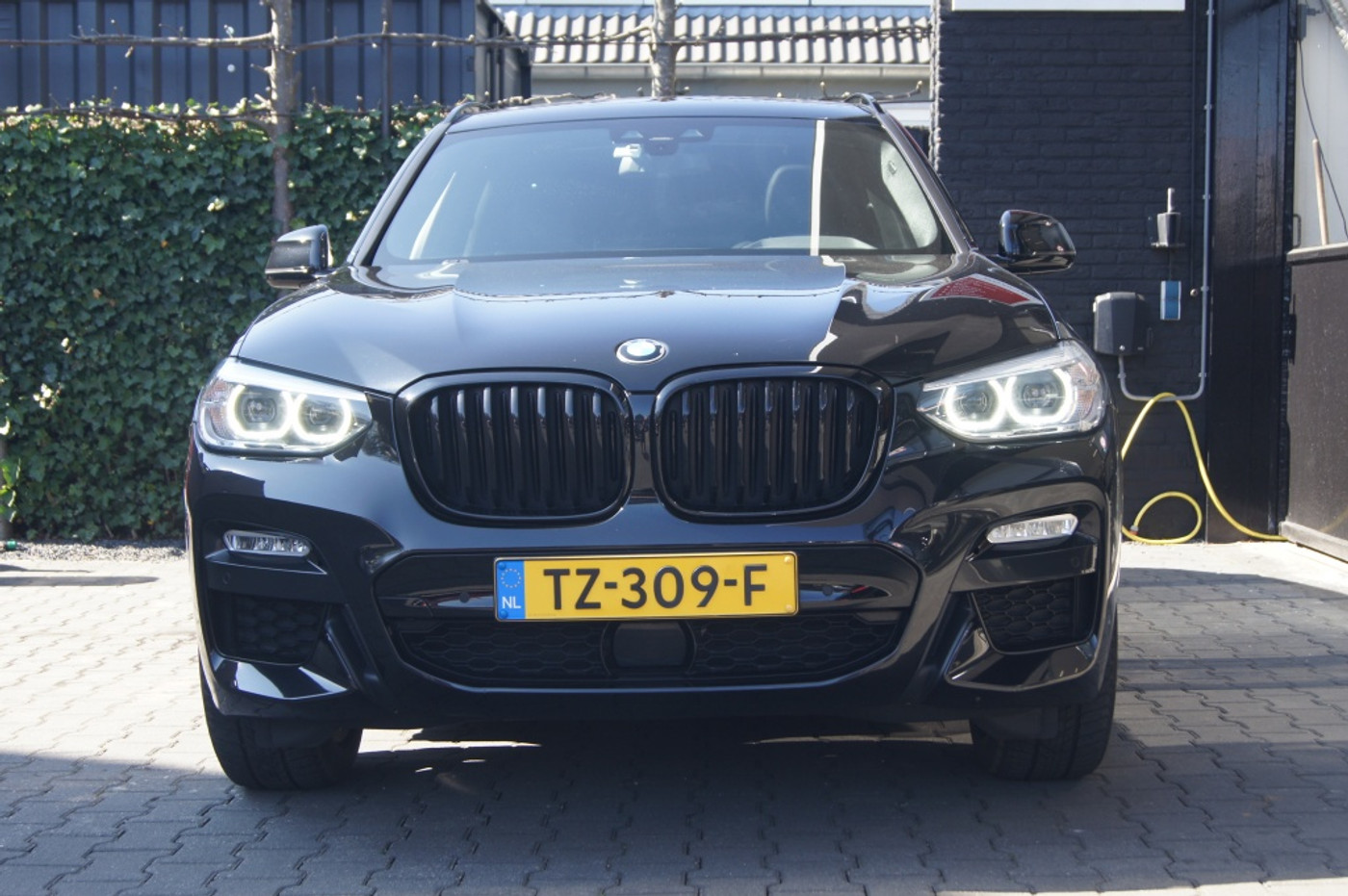 Foto van BMW X3 Xdrive20i
