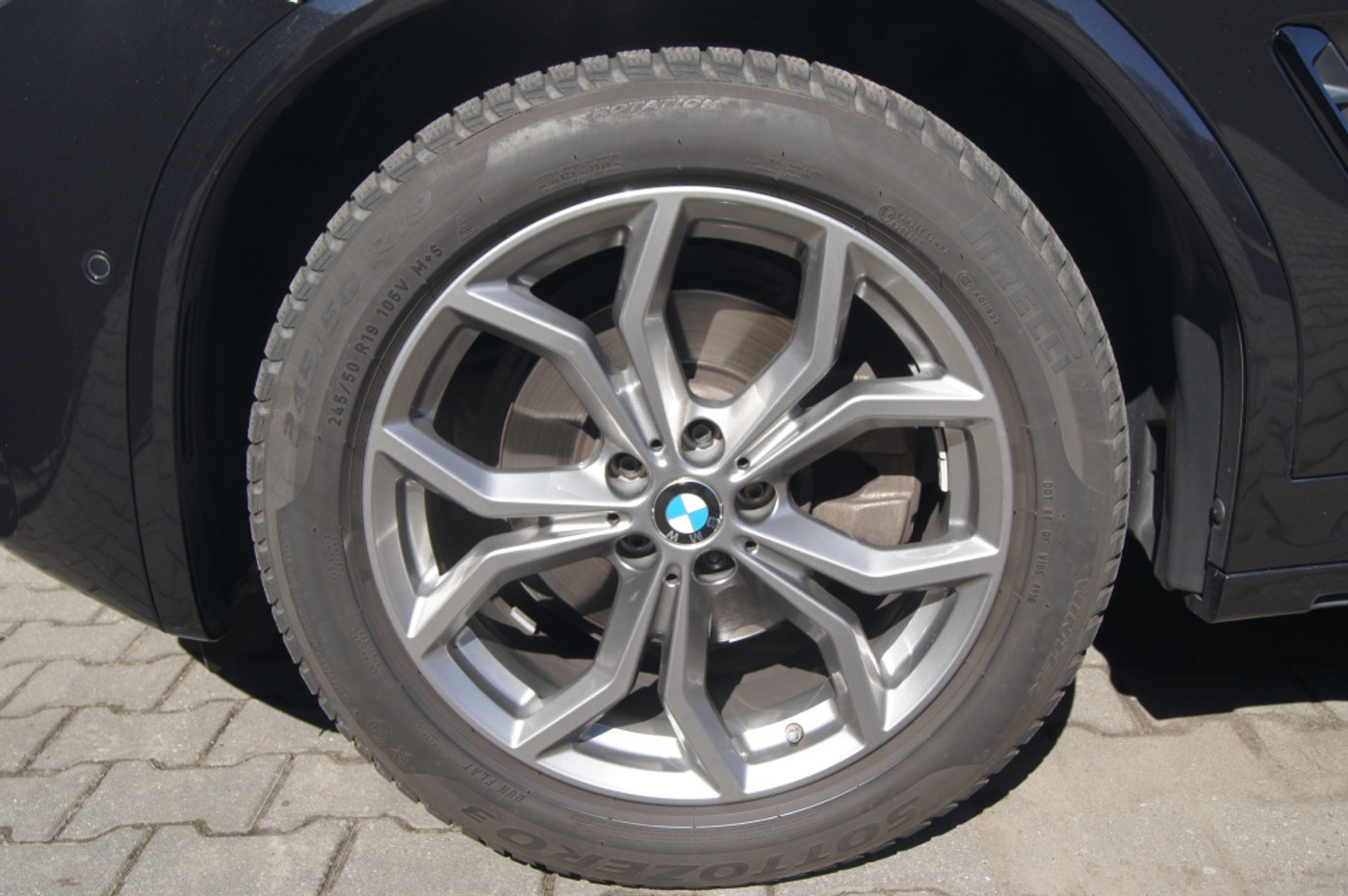 Foto van BMW X3 Xdrive20i