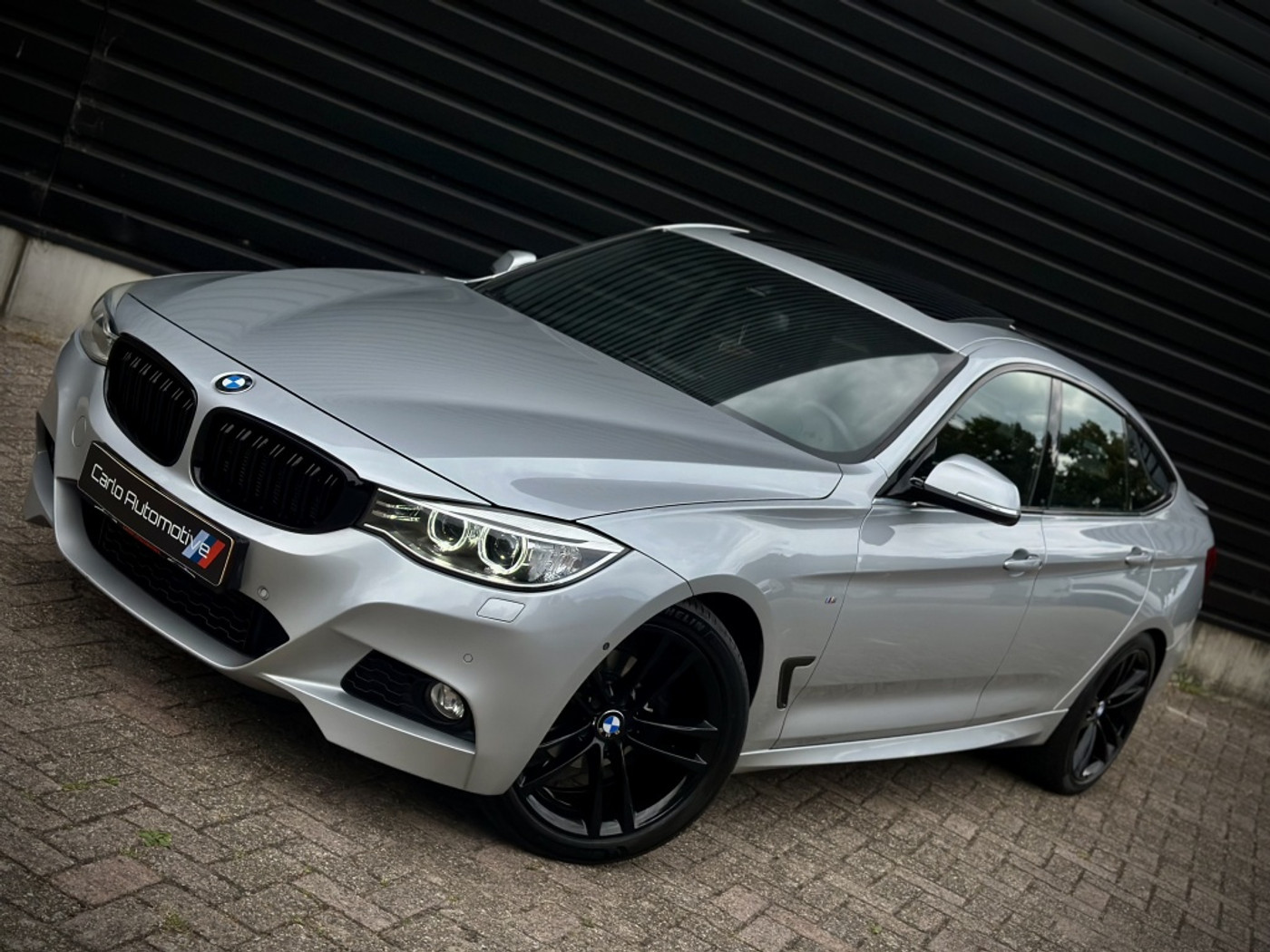 Foto van BMW 320i