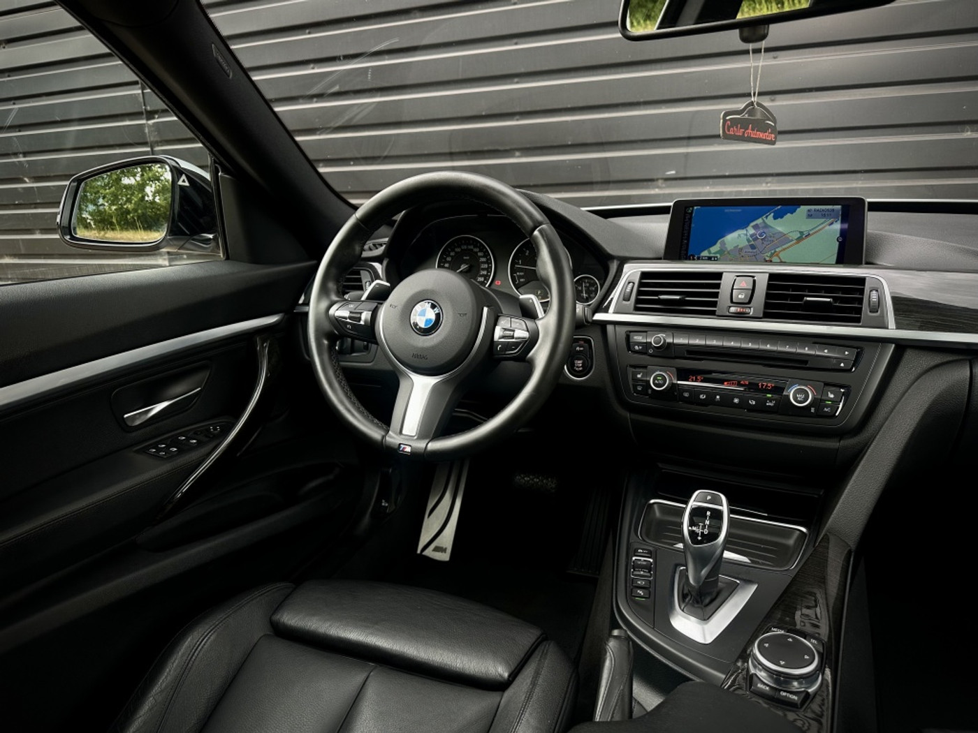 Foto van BMW 320i