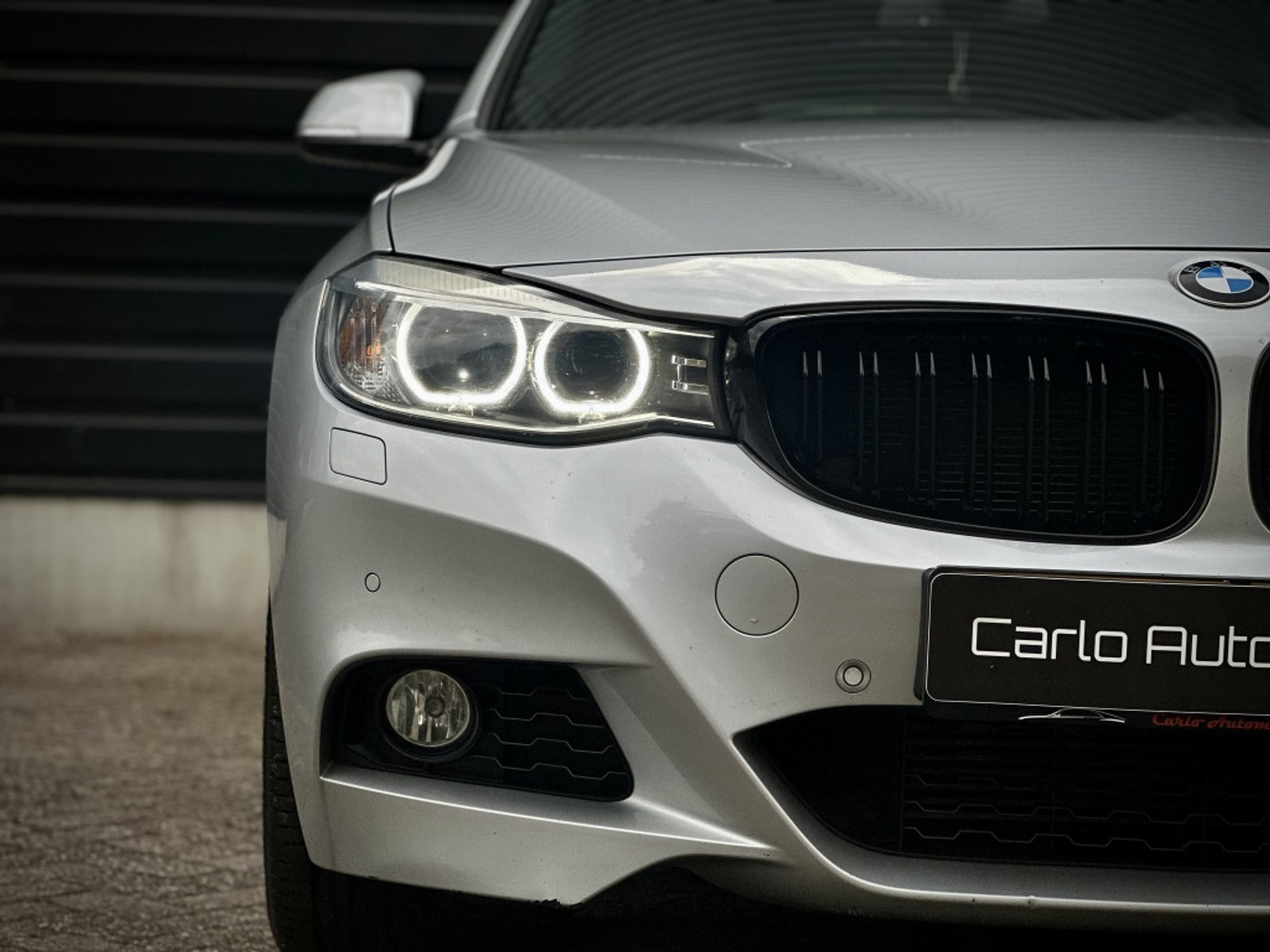Foto van BMW 320i