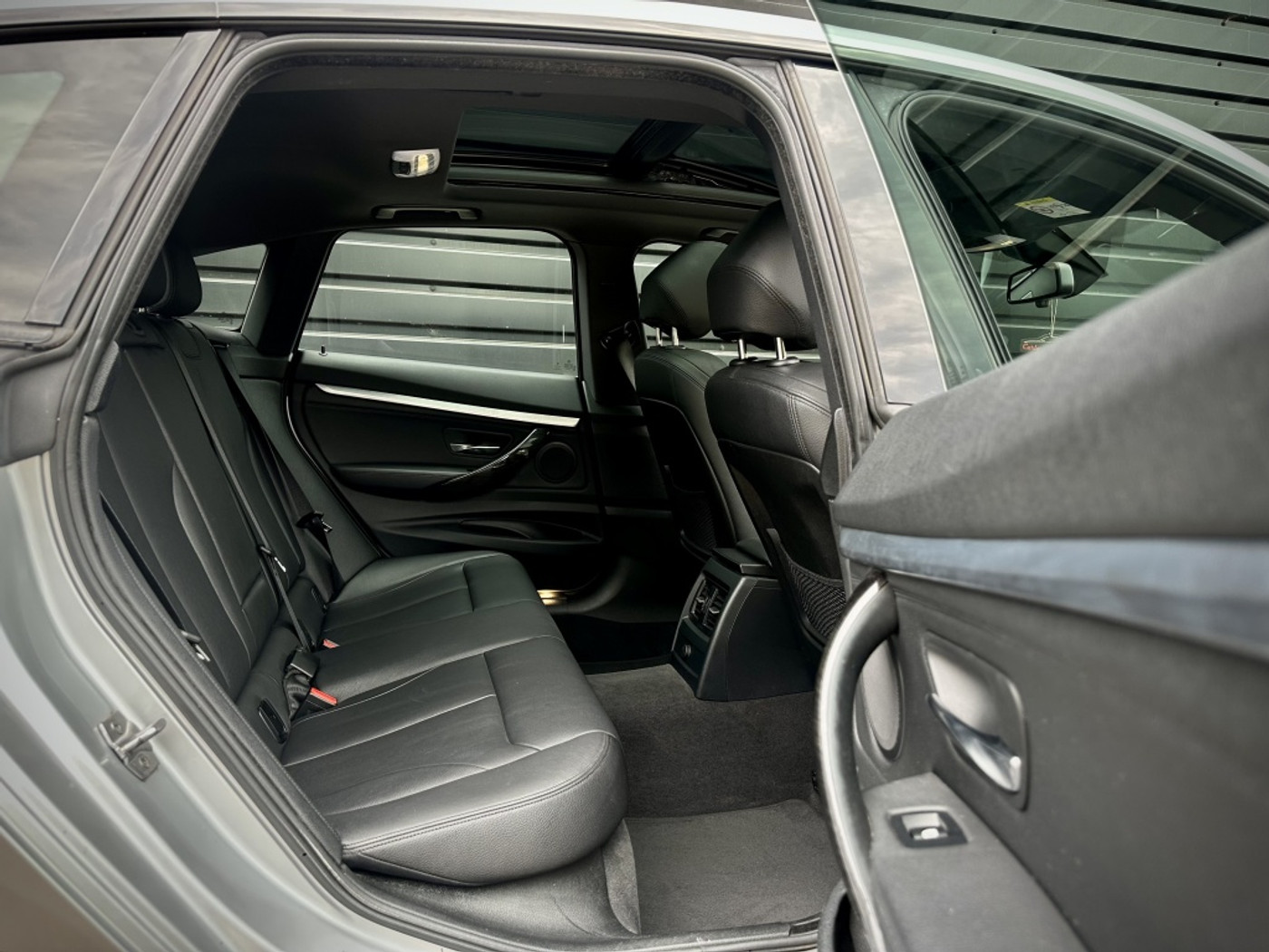 Foto van BMW 320i