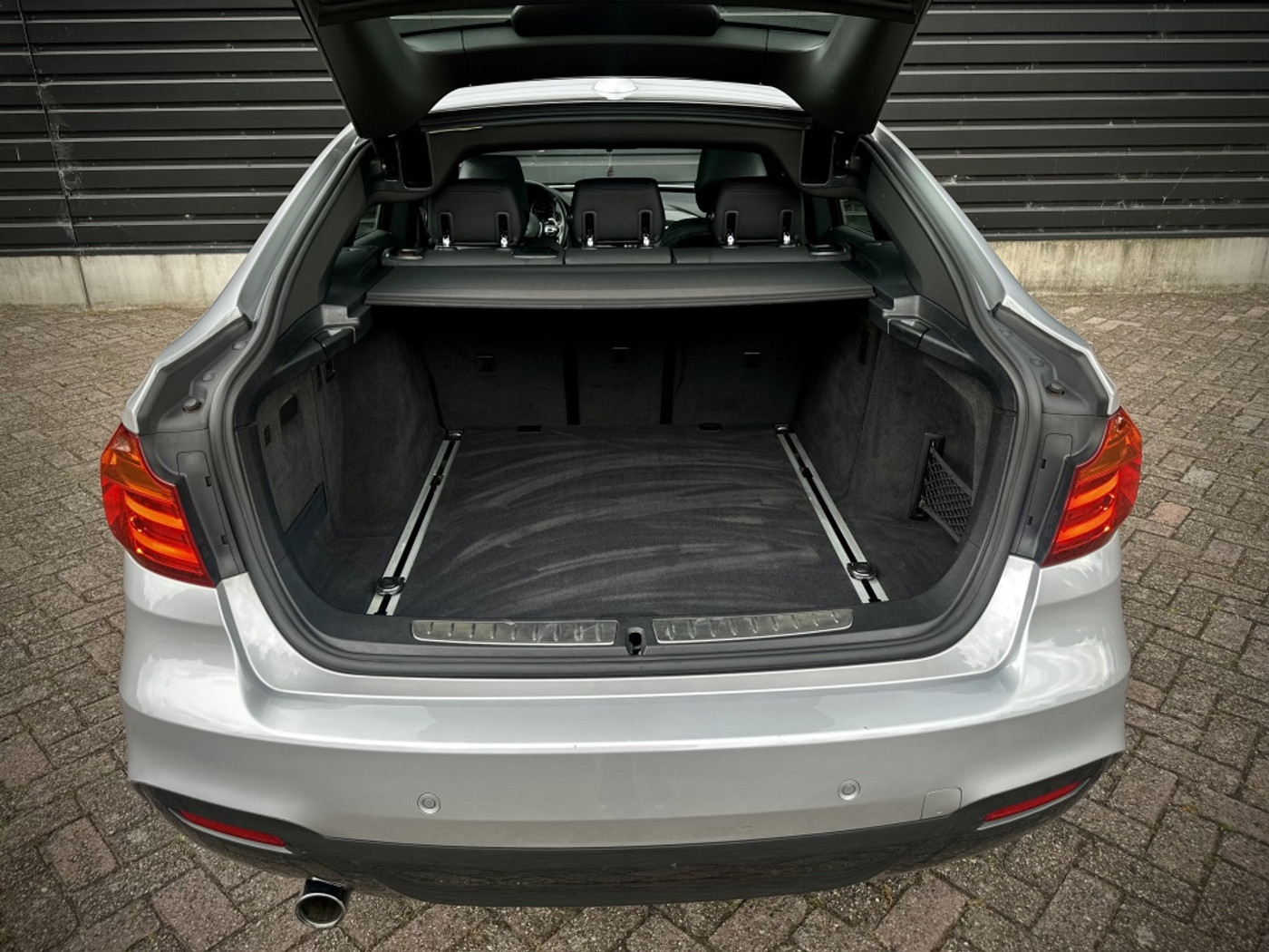 Foto van BMW 320i