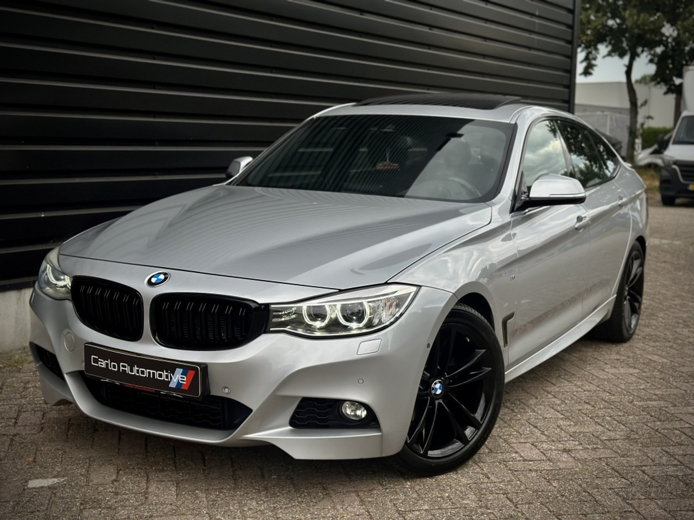 Foto van BMW 320i