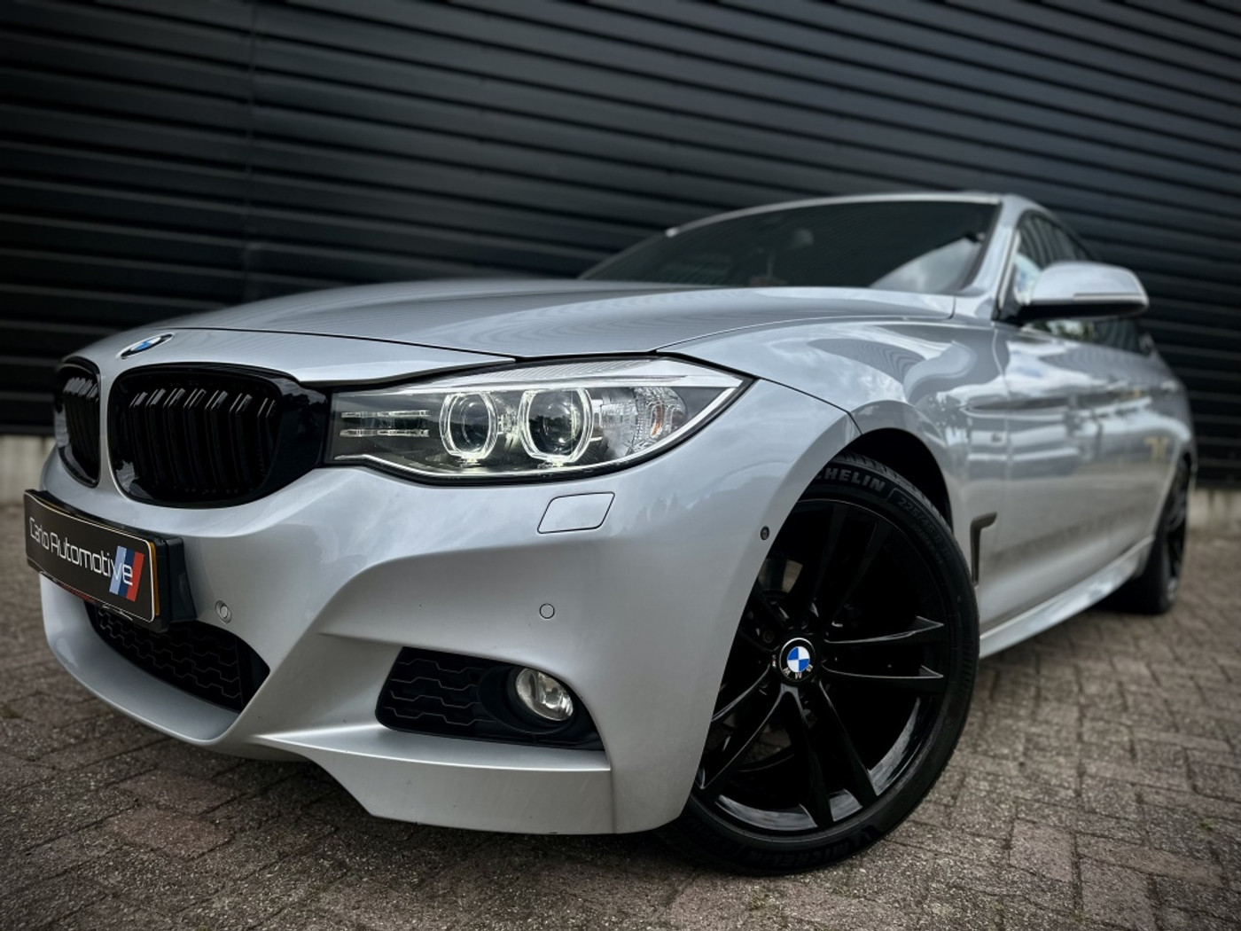 Foto van BMW 320i