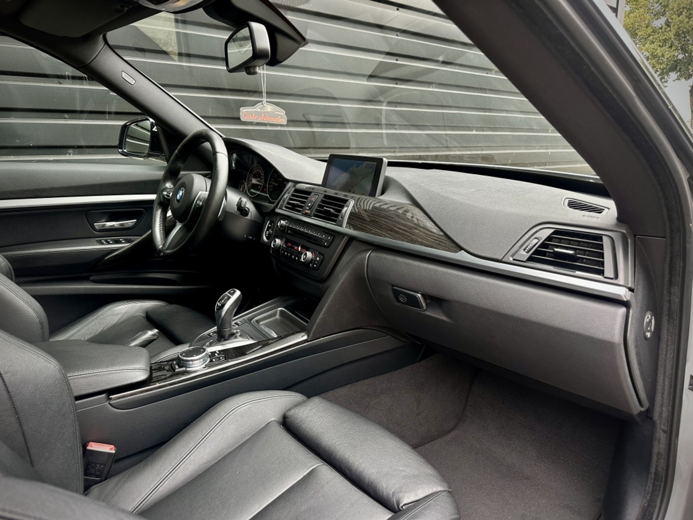 Foto van BMW 320i