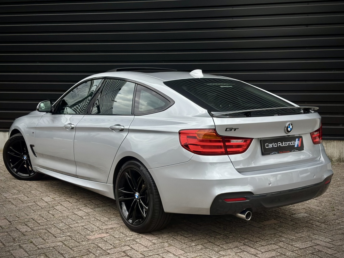 Foto van BMW 320i