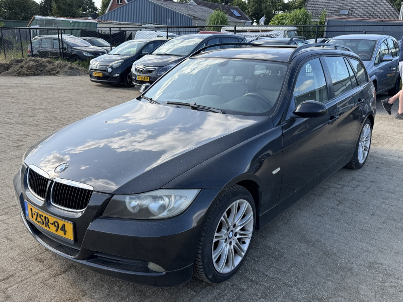 BMW 3er Reihe 320i Executive| AUTOMAAT| LEER| CLIMA| CRUISE| PANO 2006 - voorkant