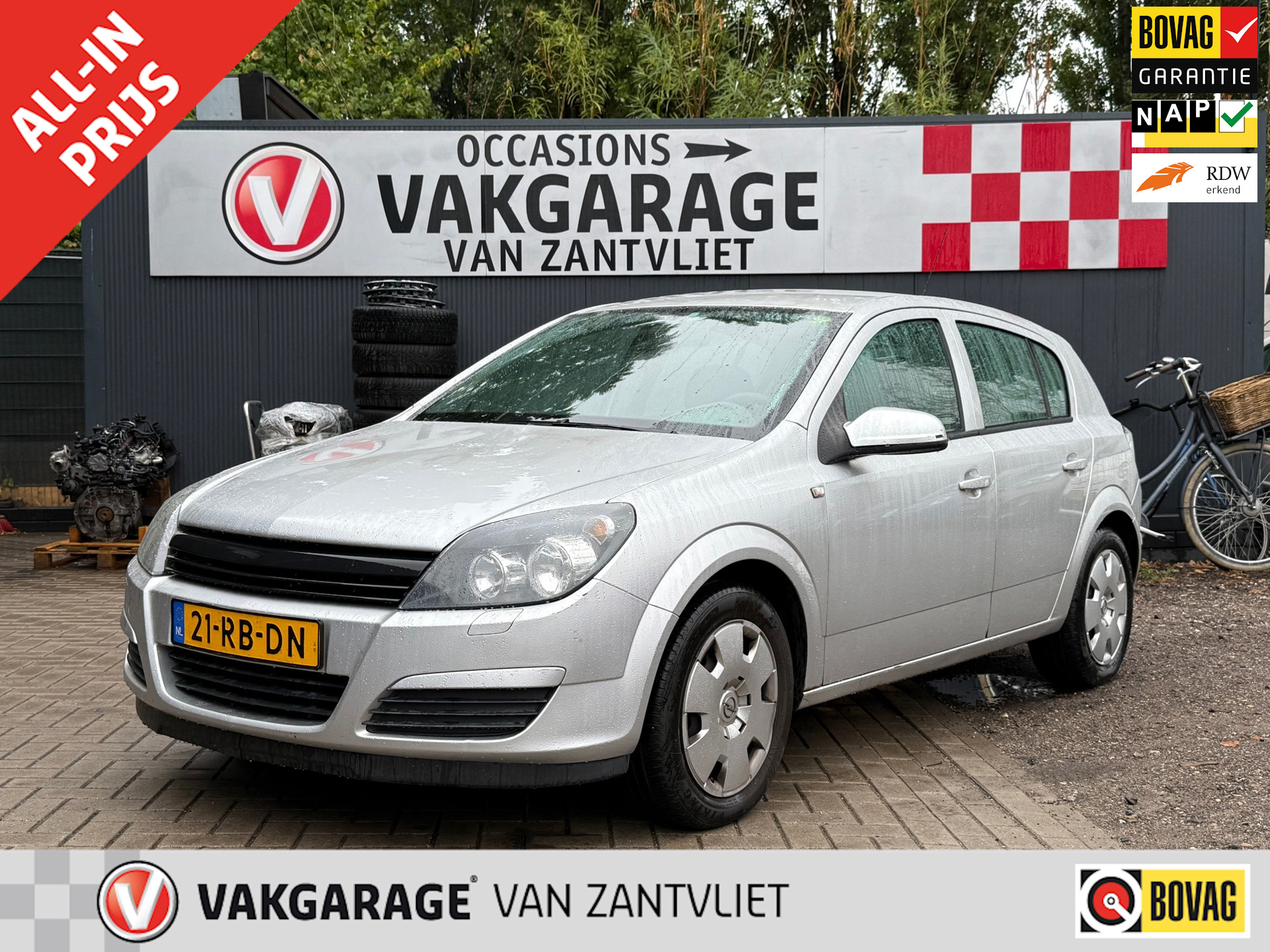 Opel Astra 1.6 Enjoy (APK t/m 21-01-2027) 2005 - voorkant