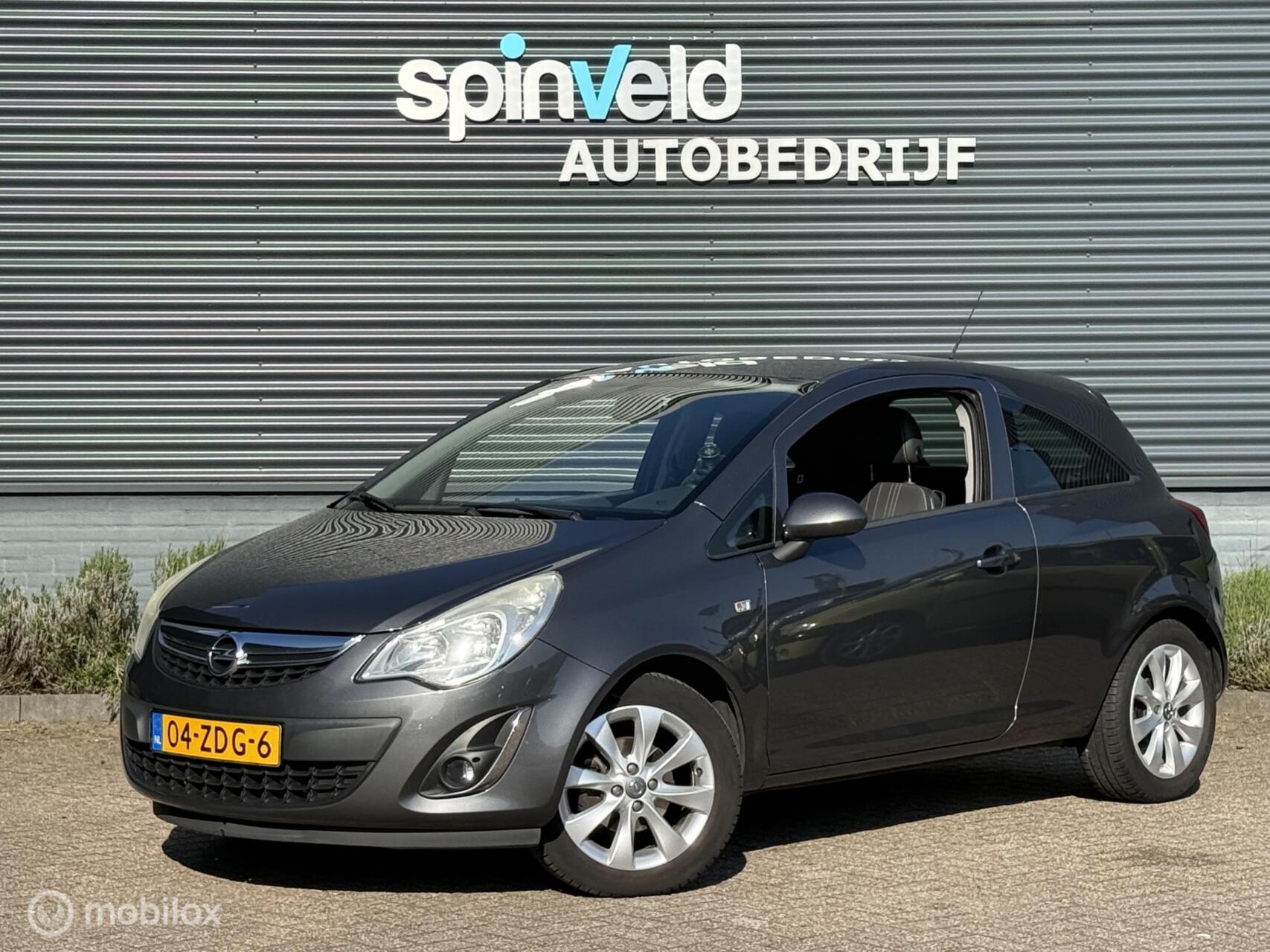 Opel Corsa 1.2 EcoFlex  Anniversay Edition LPG - Airco - JBL - Trekhaak 2012 - voorkant