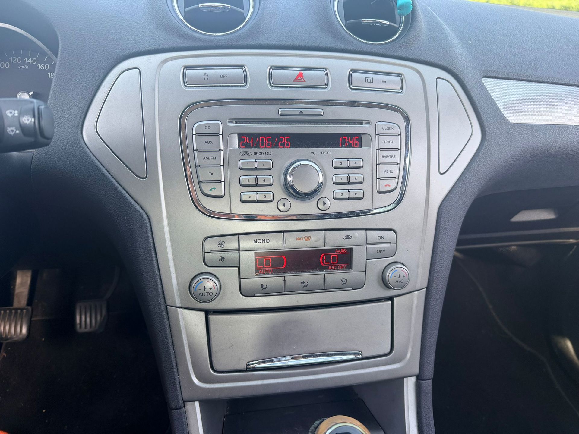 Foto van Ford Mondeo