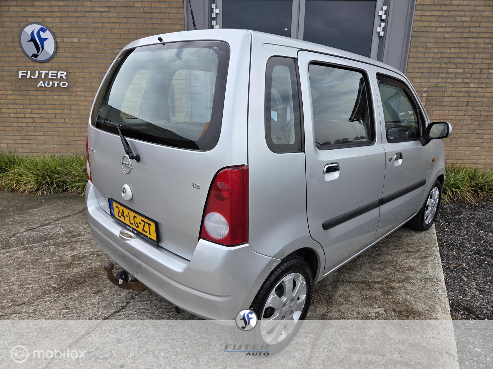 Foto van Opel Agila