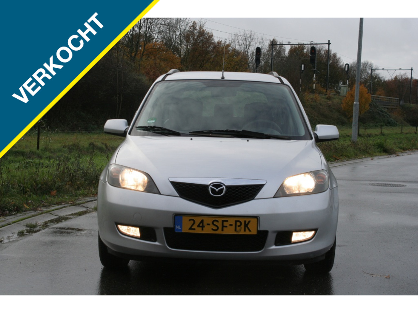 Mazda Mazda 2 1.4 Touring 2005 - voorkant