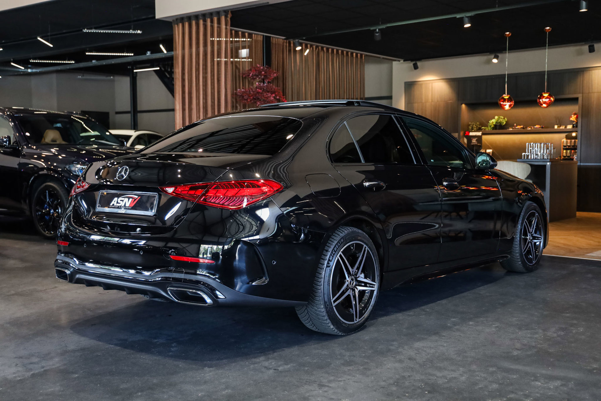 Foto van Mercedes-Benz C 300 E