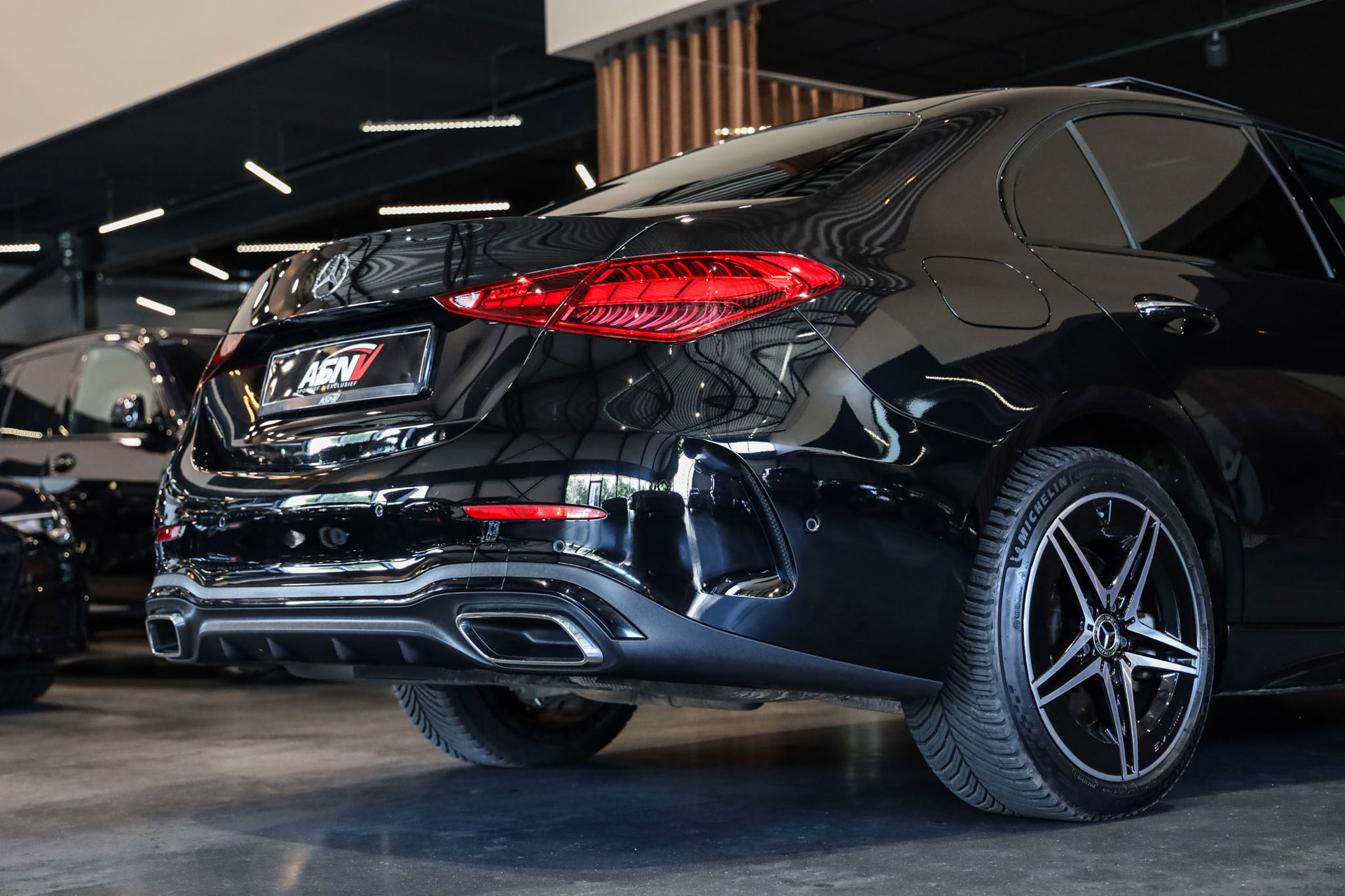 Foto van Mercedes-Benz C 300 E