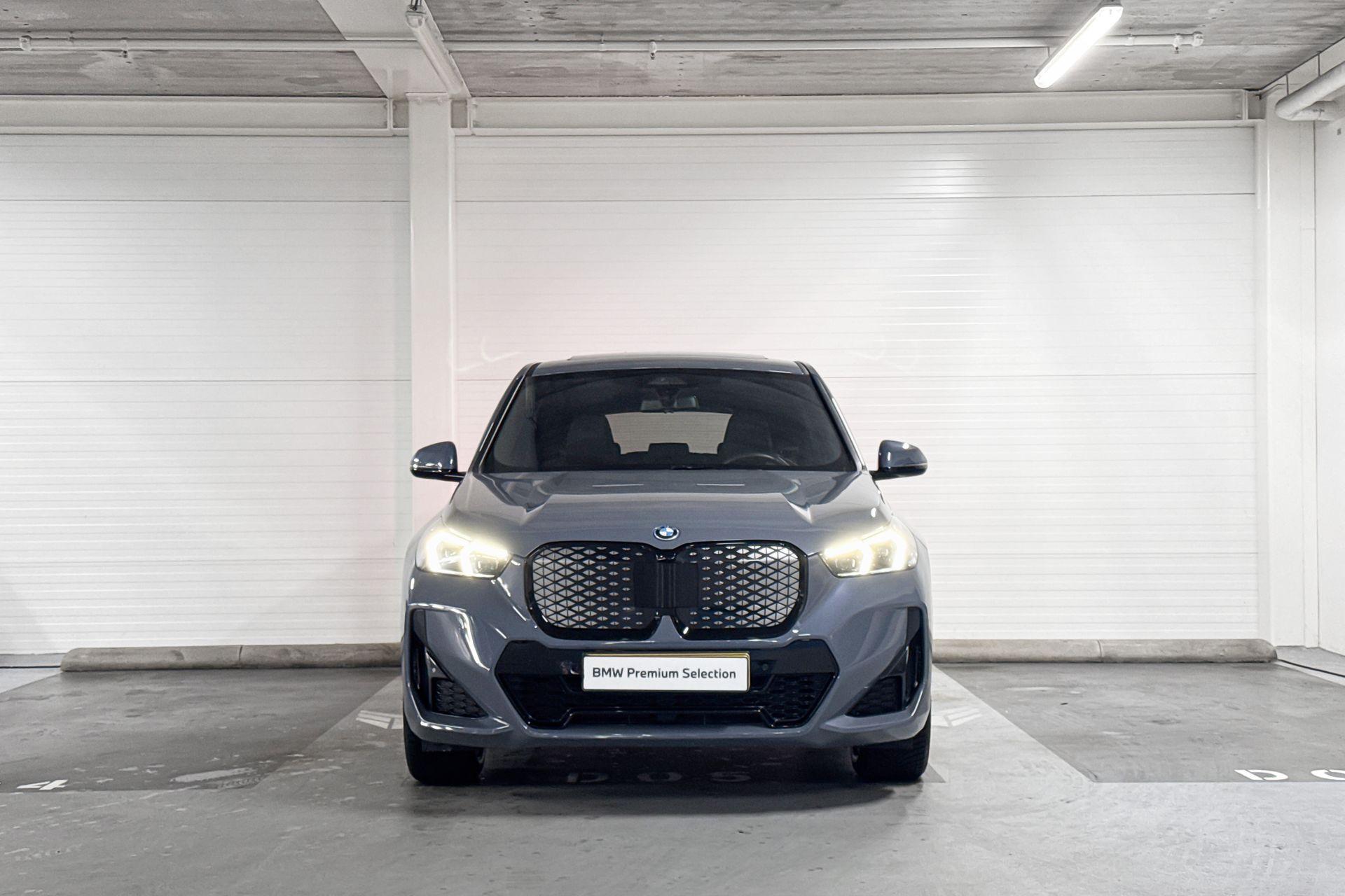 Foto van BMW Ix1 Edrive20