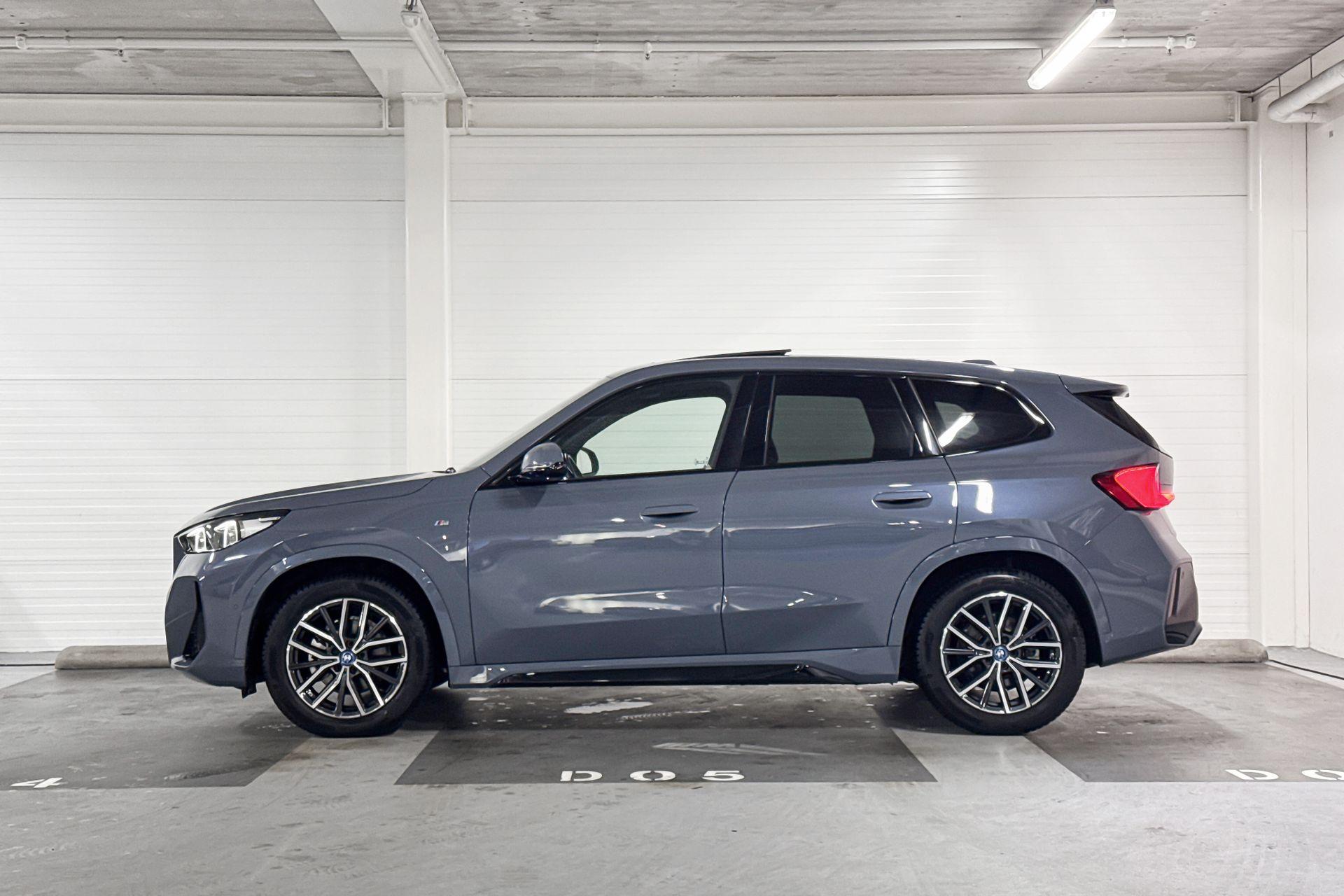 Foto van BMW Ix1 Edrive20