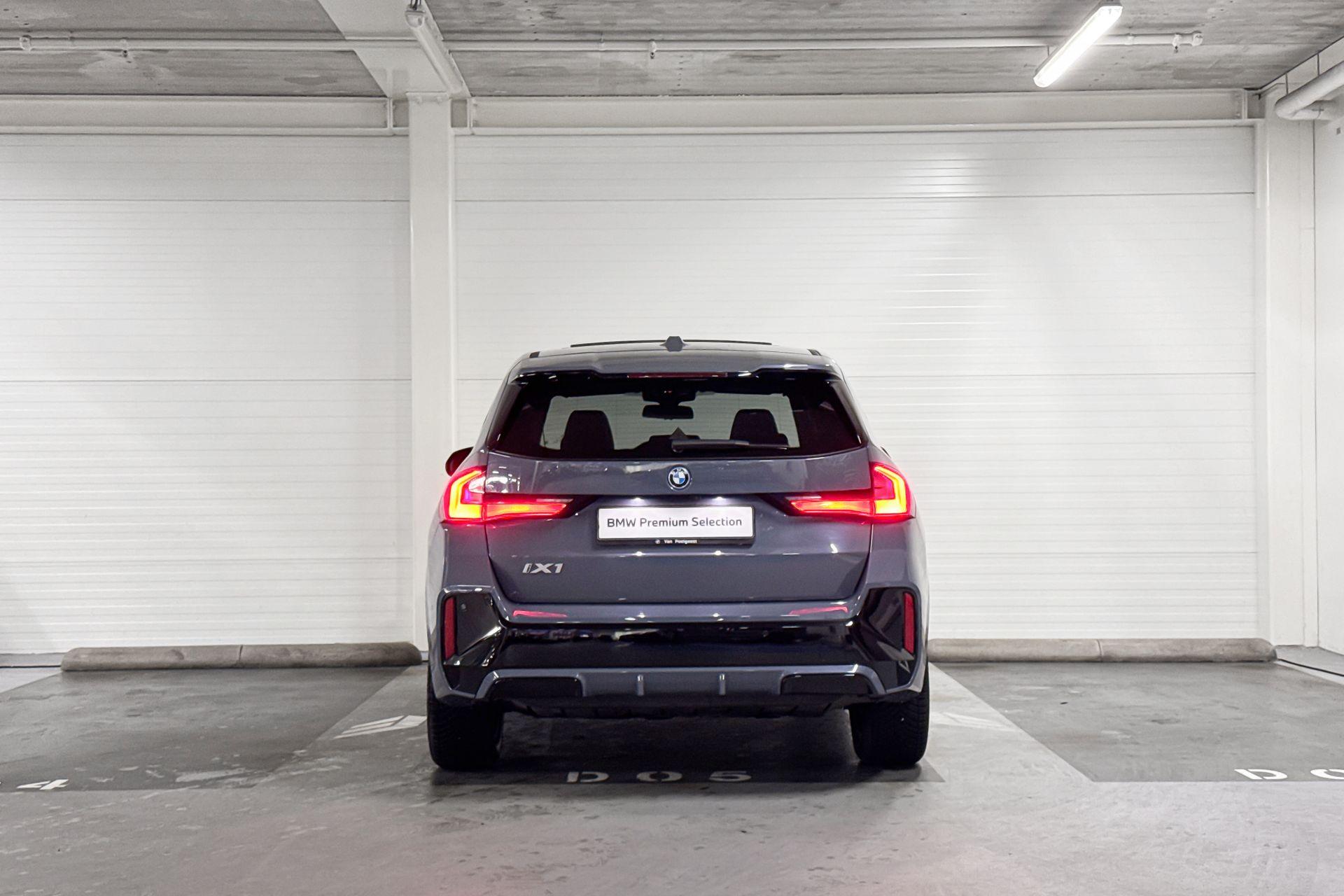 Foto van BMW Ix1 Edrive20
