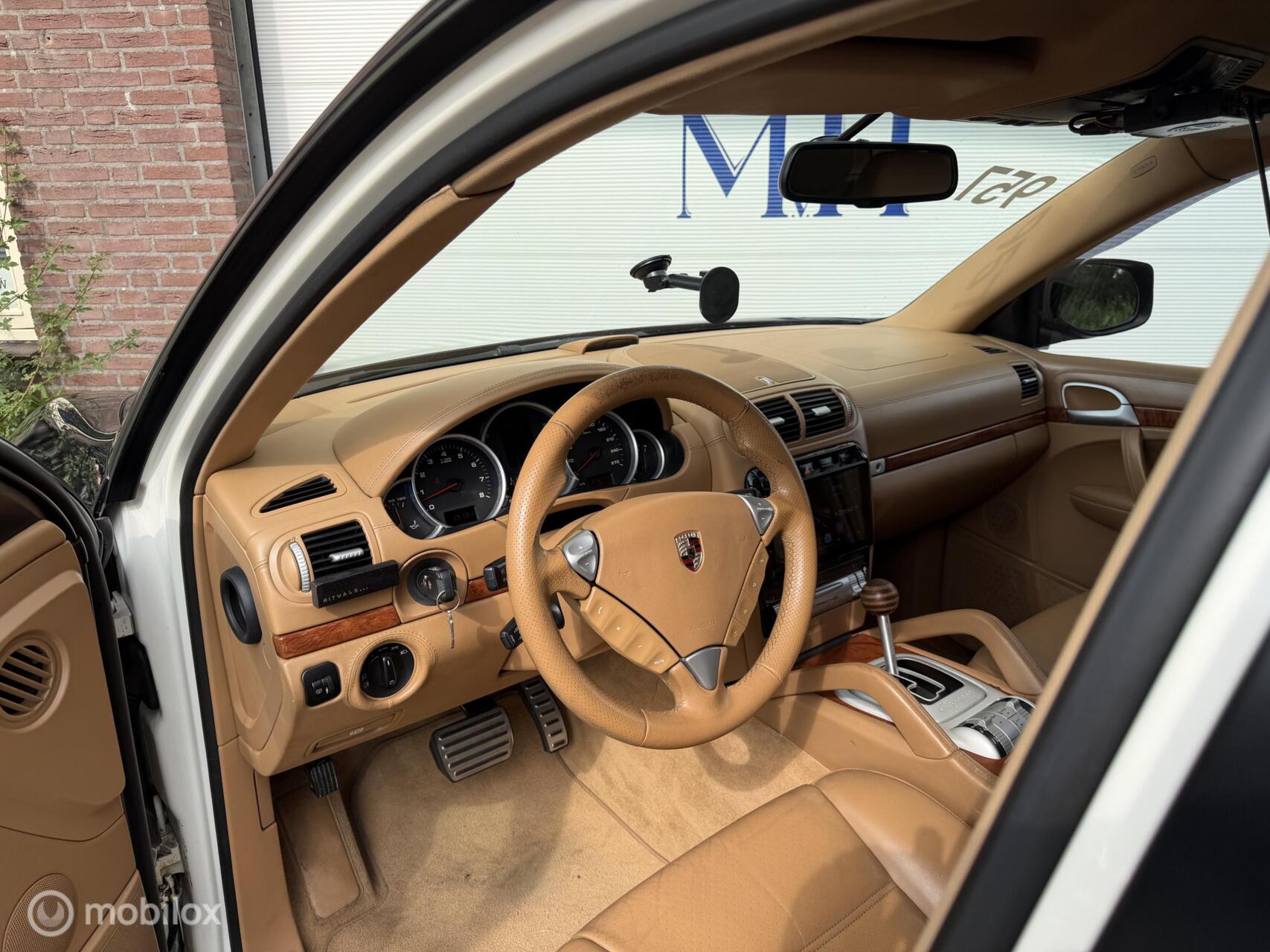 Foto van Porsche Cayenne S