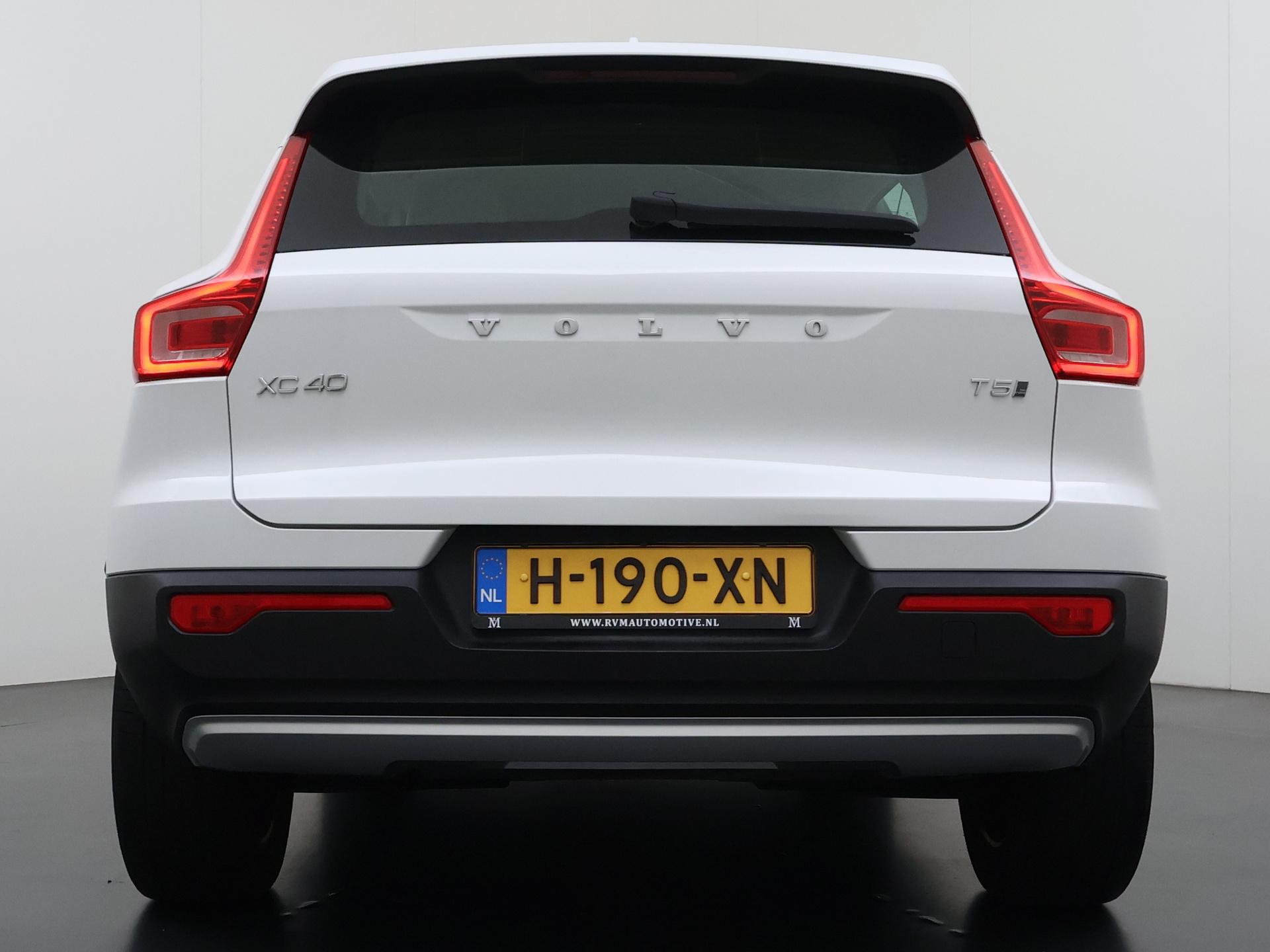 Foto van Volvo XC40 T5 Twin Engine
