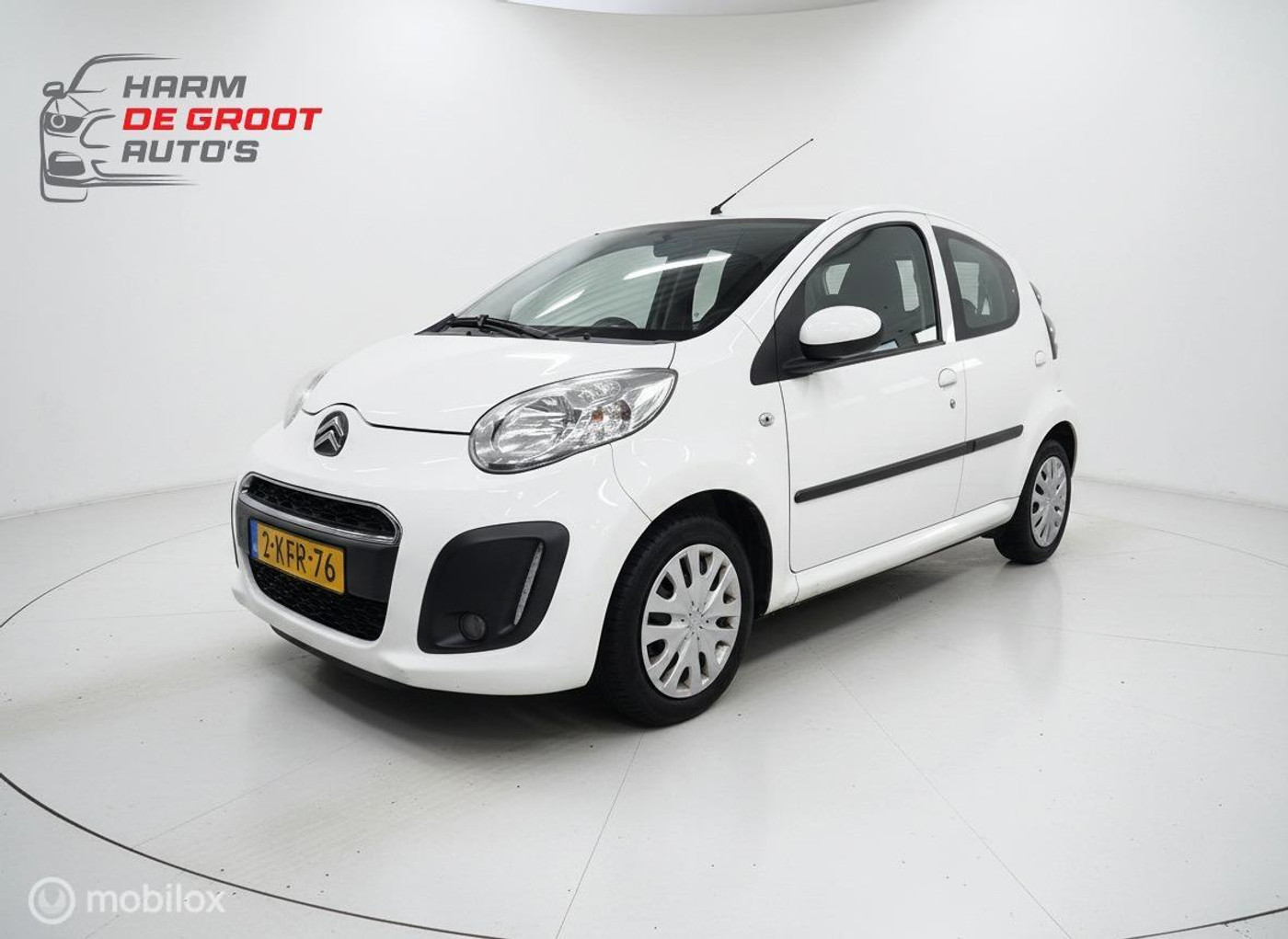 Citroen Citroen C1 1.0 Attraction/Airco/Bluetooth/Led/Nap/Rijklaar! 2013 - voorkant