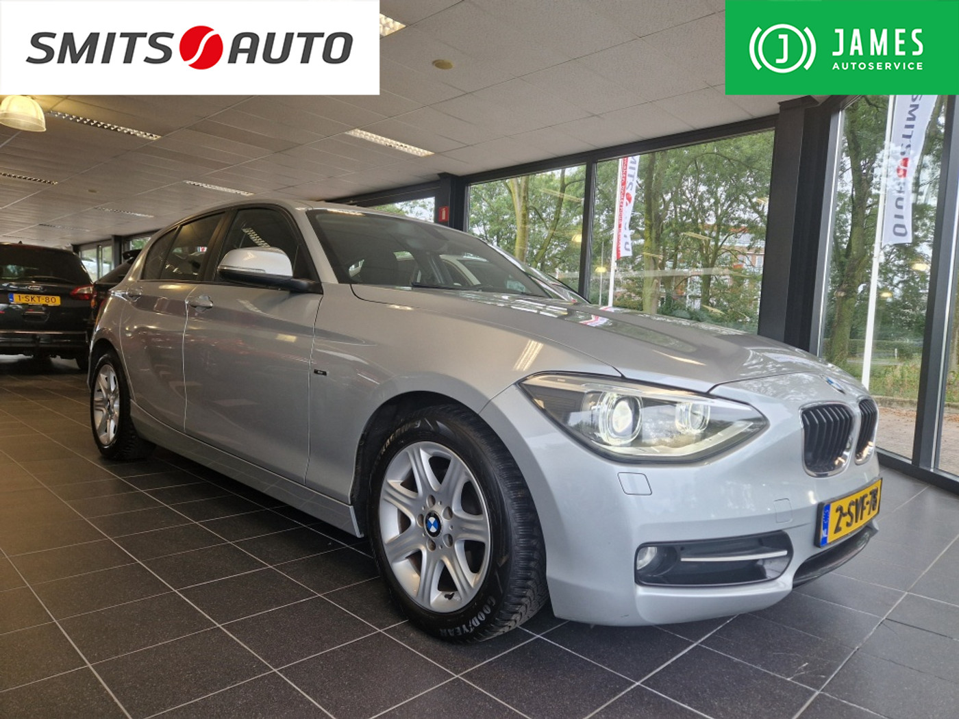BMW 116i 116i 136 PK EDE Executive | Sport Line | 2e eignr. 2013 - voorkant