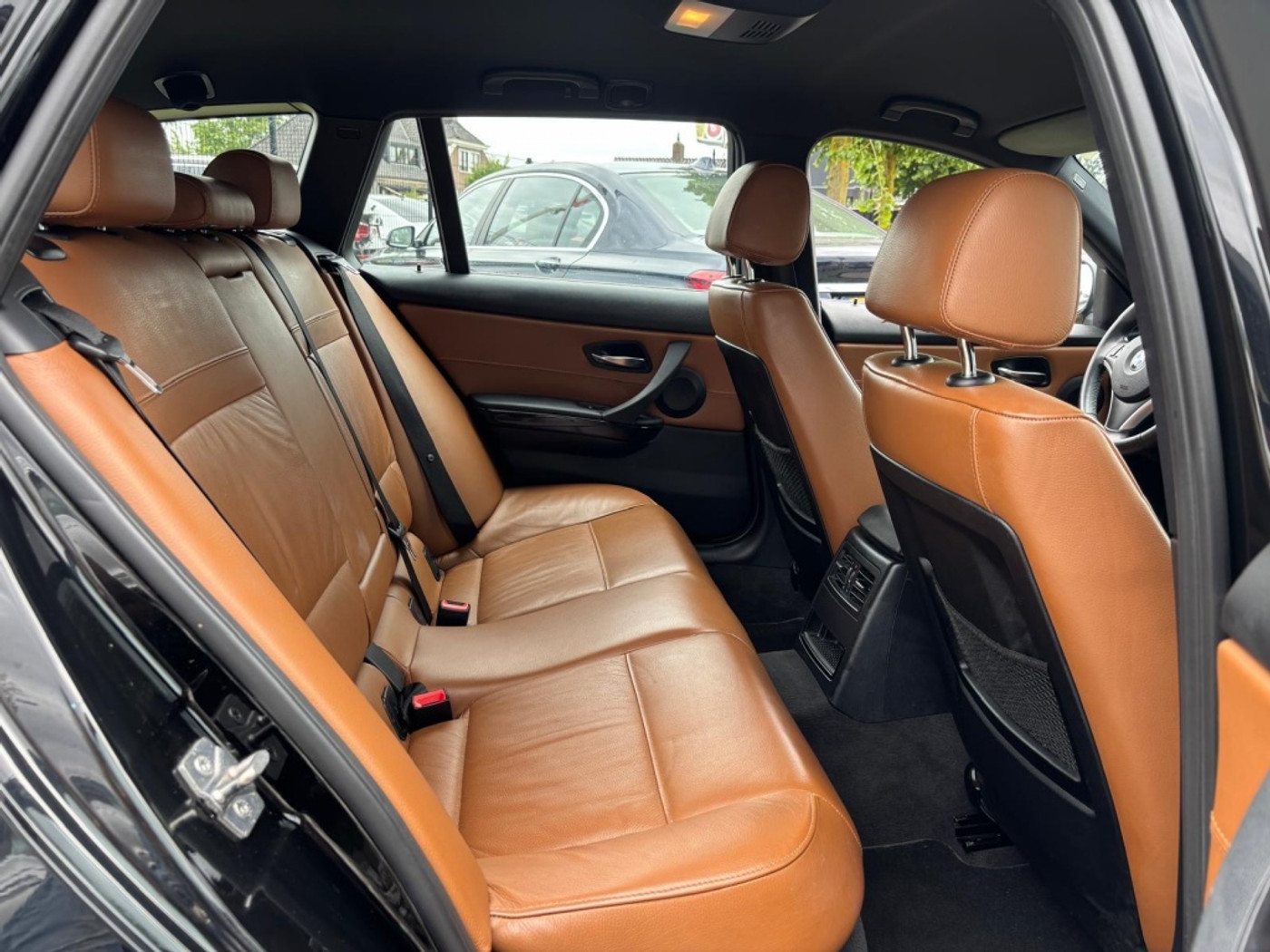Foto van BMW 318i