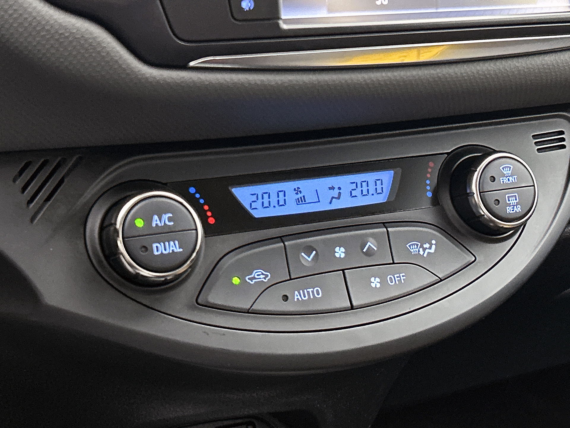 Foto van Toyota Toyota Yaris Hybrid