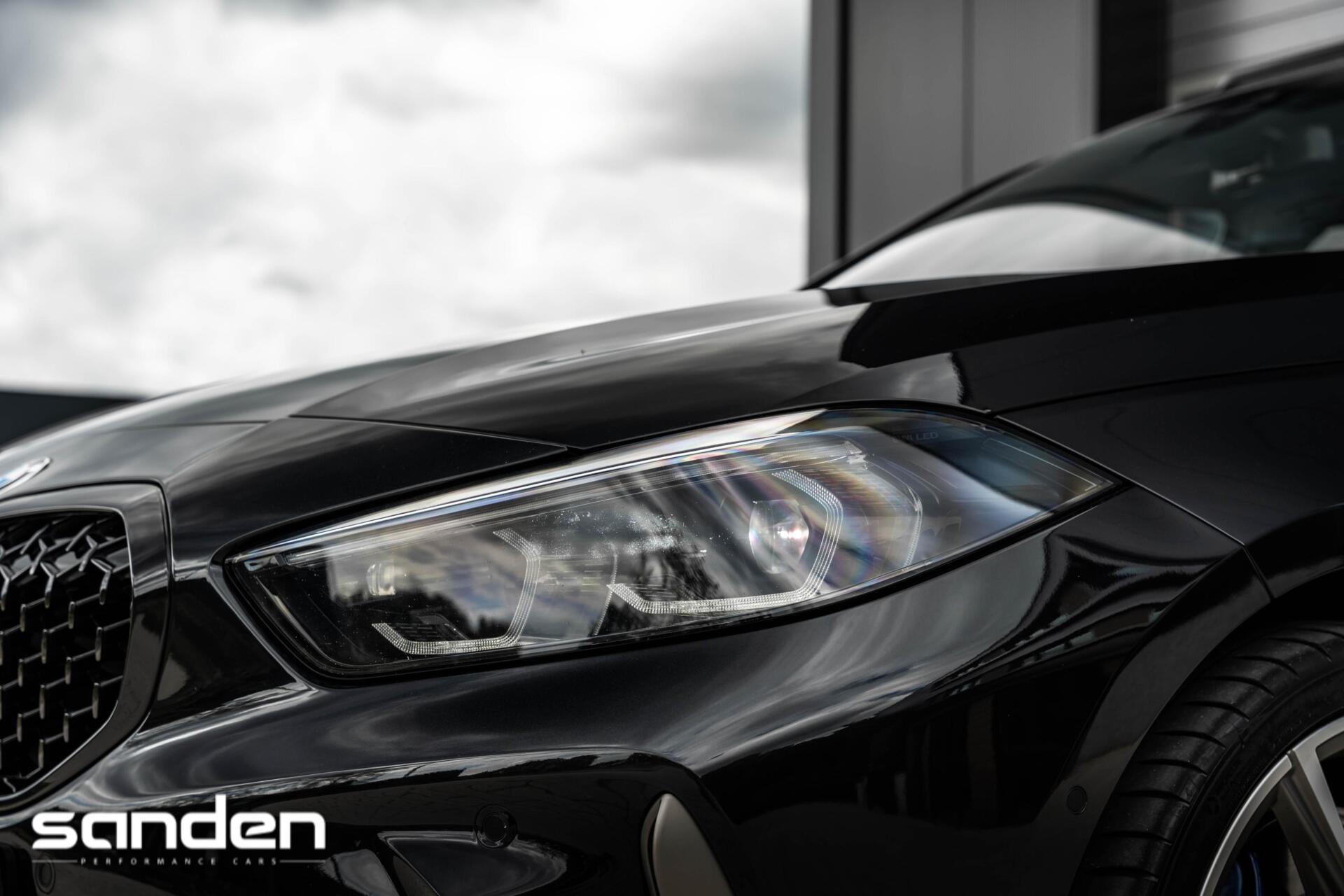 Foto van BMW M135i xDrive