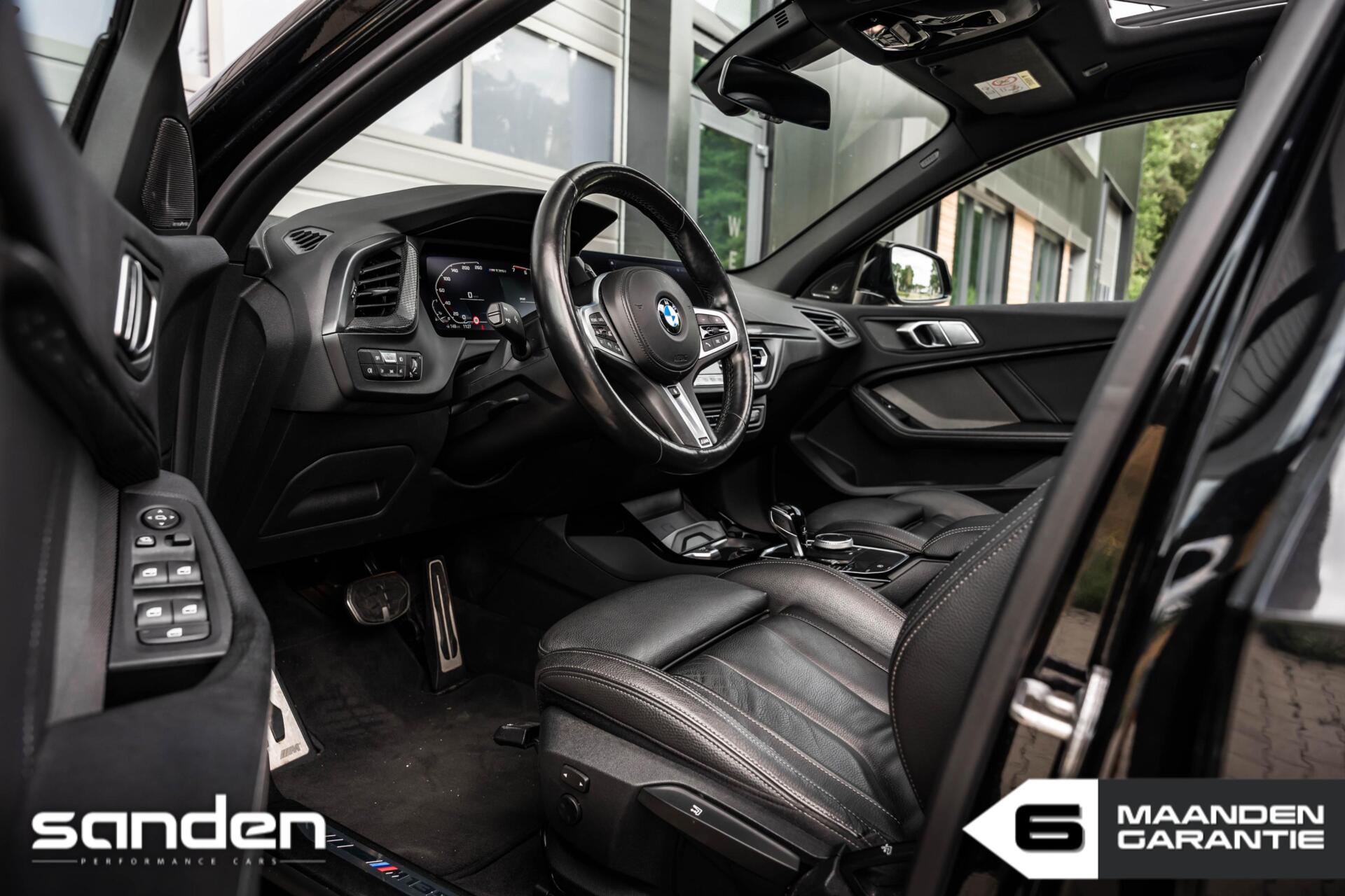 Foto van BMW M135i xDrive