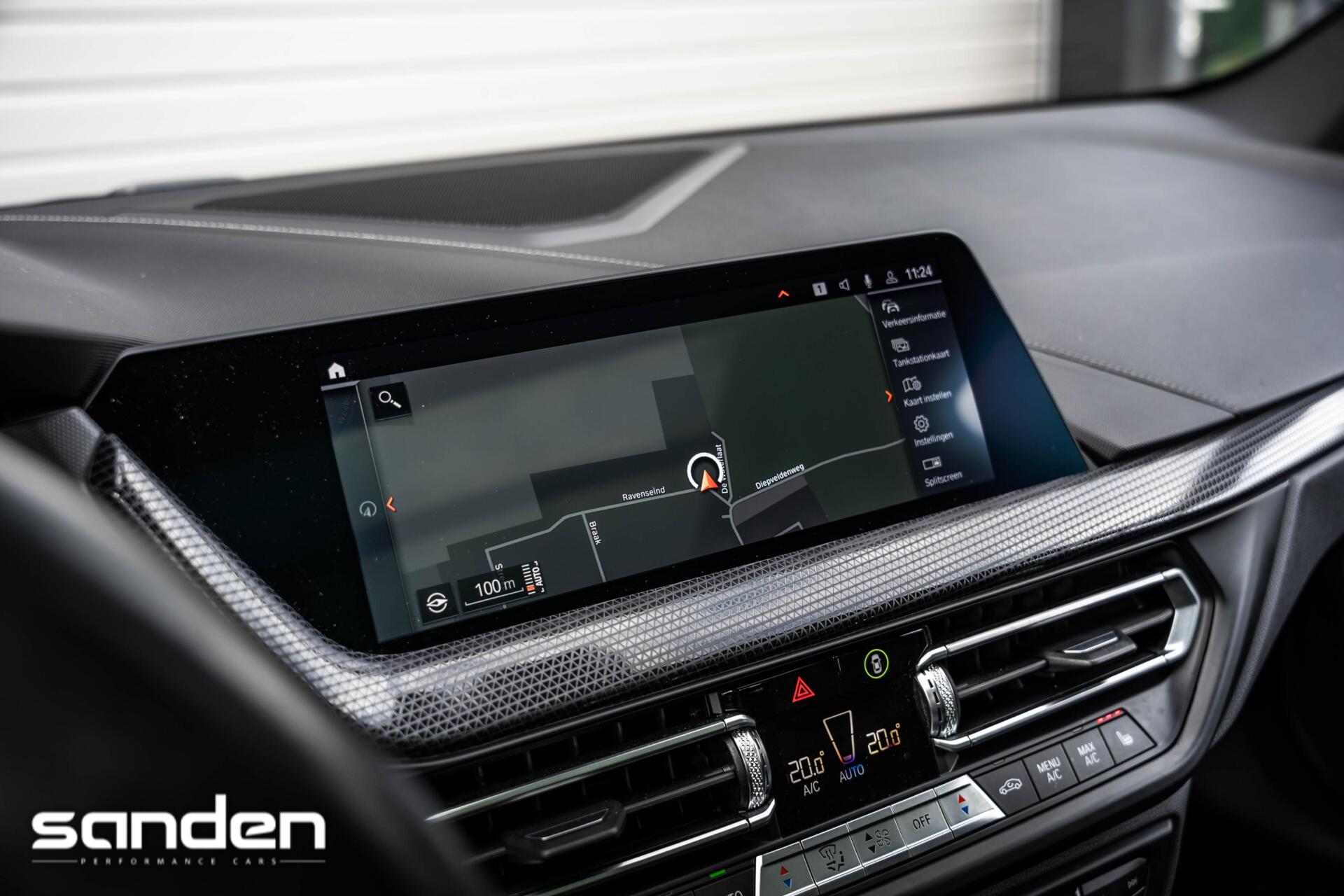 Foto van BMW M135i xDrive