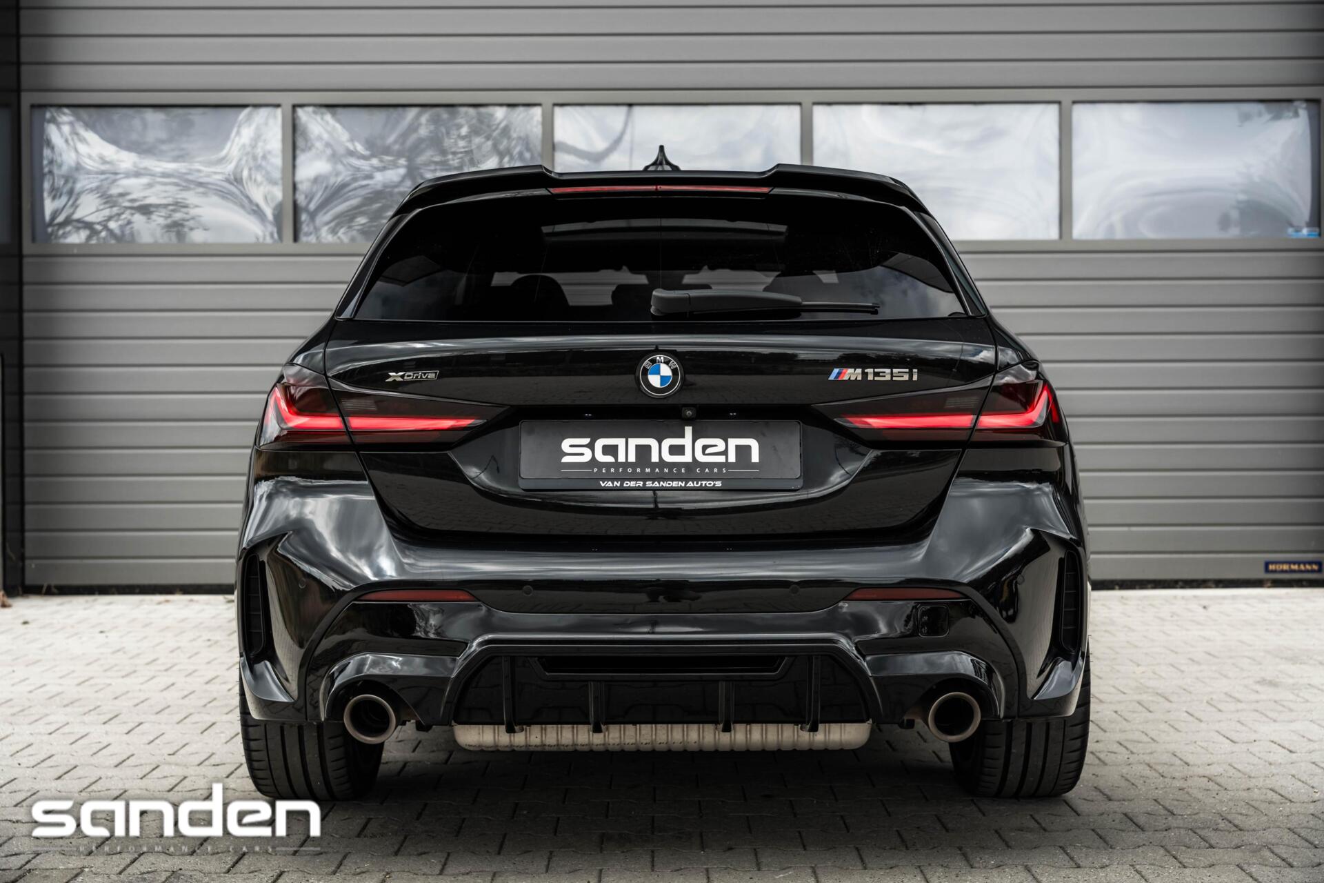Foto van BMW M135i xDrive