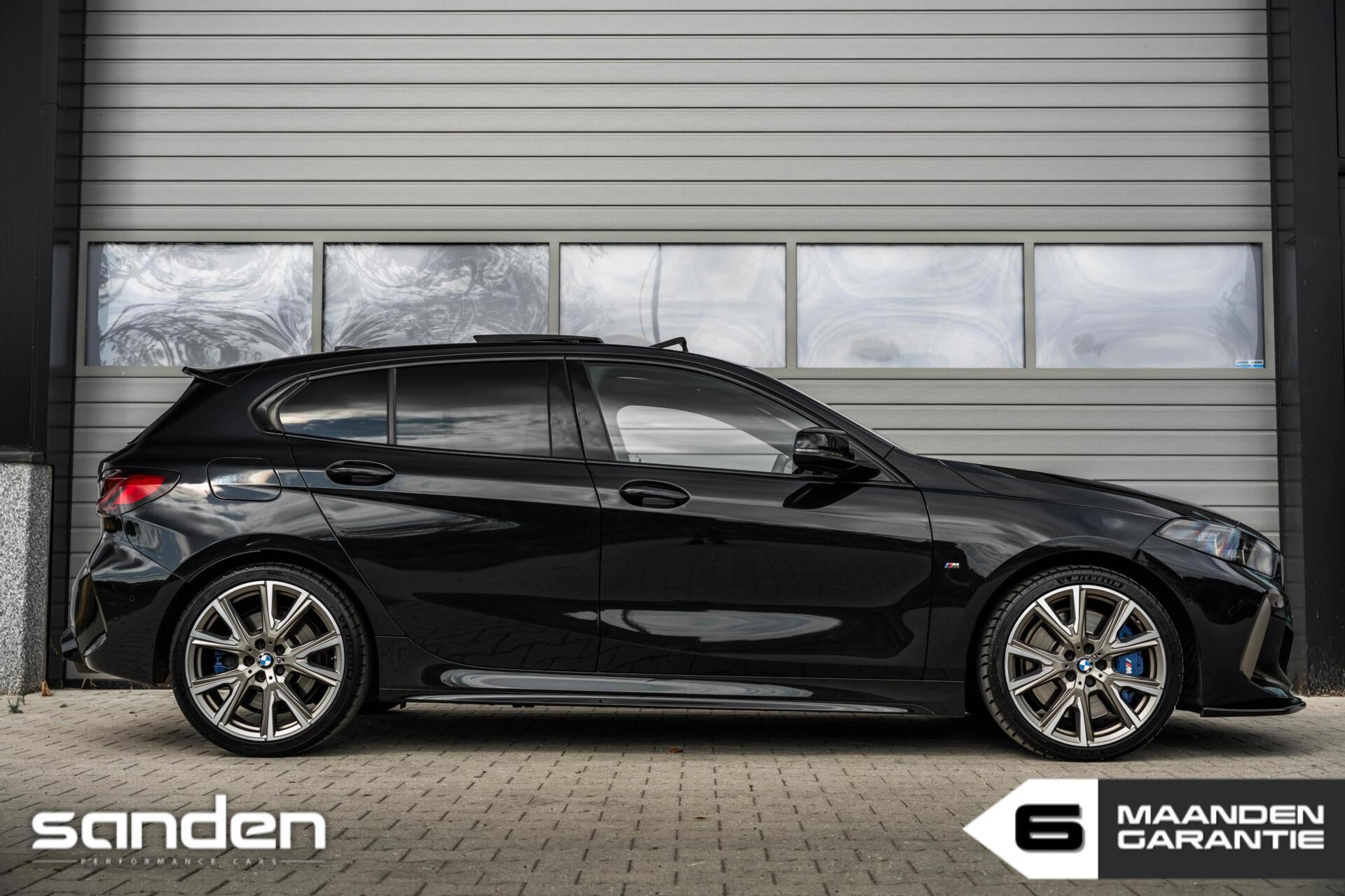 Foto van BMW M135i xDrive