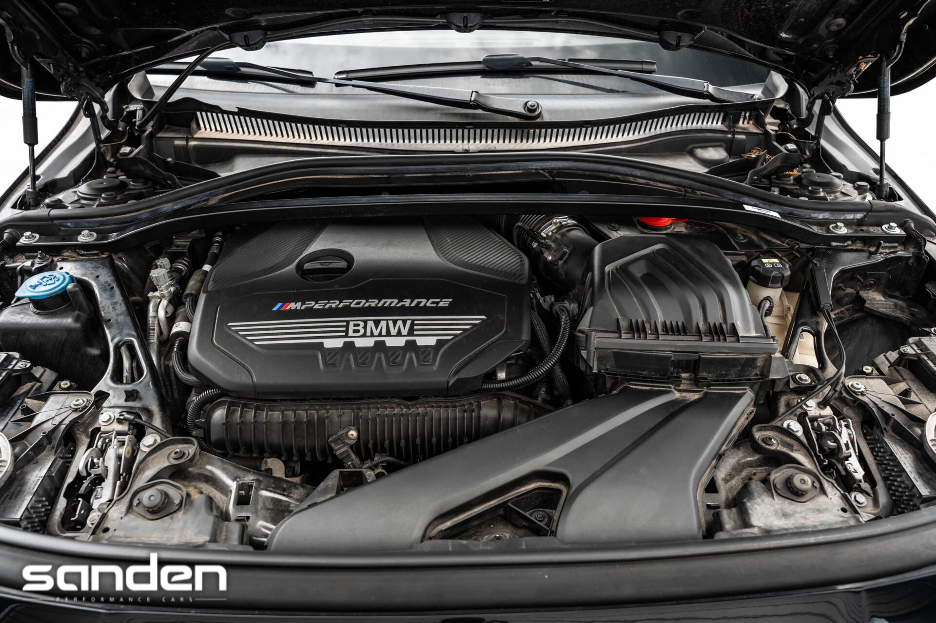 Foto van BMW M135i xDrive