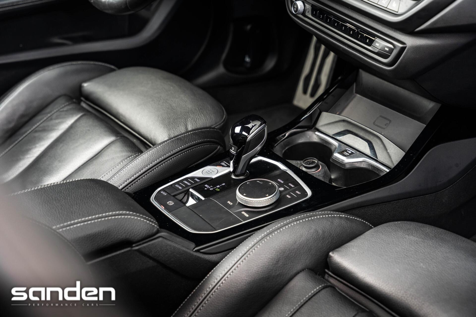 Foto van BMW M135i xDrive