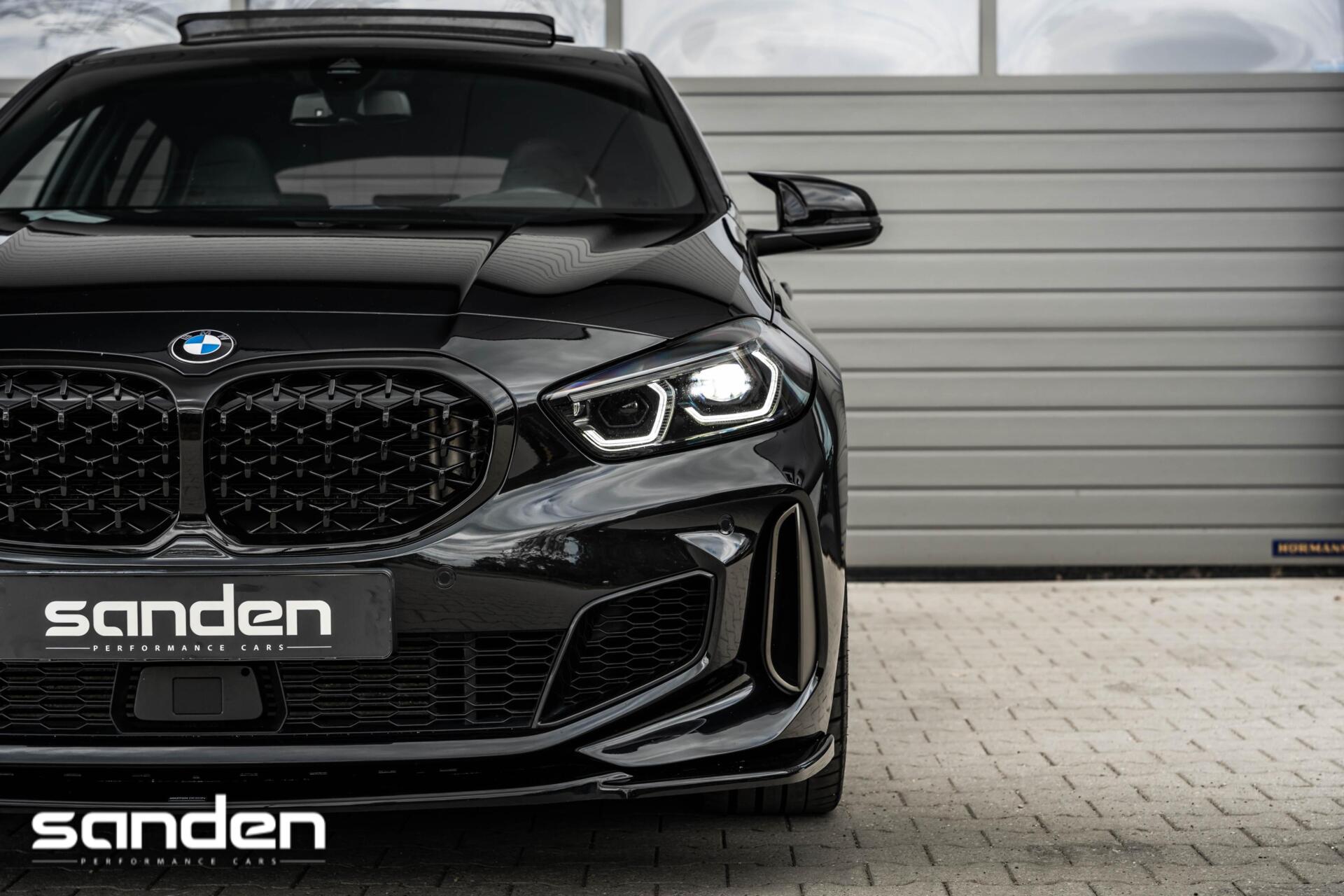 Foto van BMW M135i xDrive