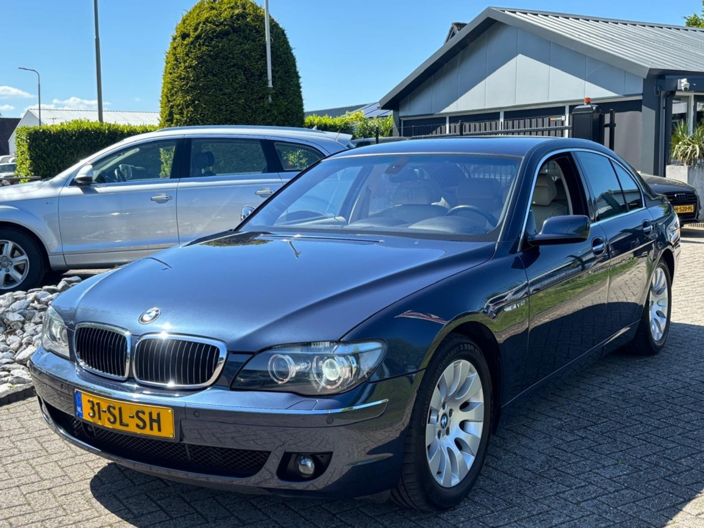 BMW 7er Reihe 760i V12 High Executive 2006 NL Auto Youngtimer 2006 - voorkant
