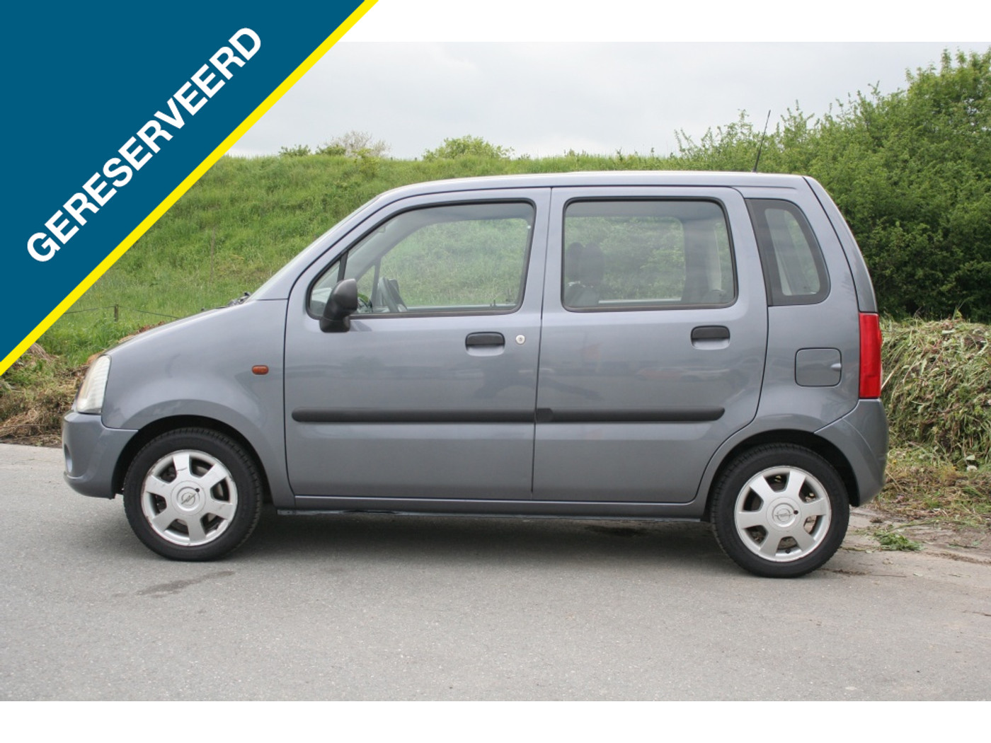 Foto van Opel Agila