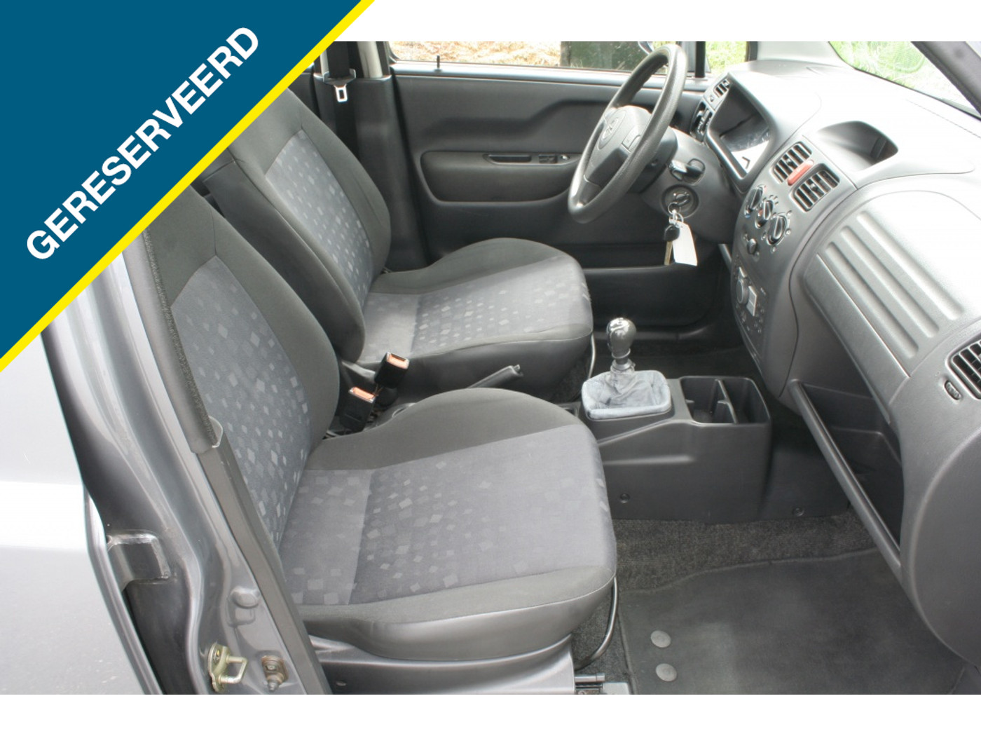 Foto van Opel Agila