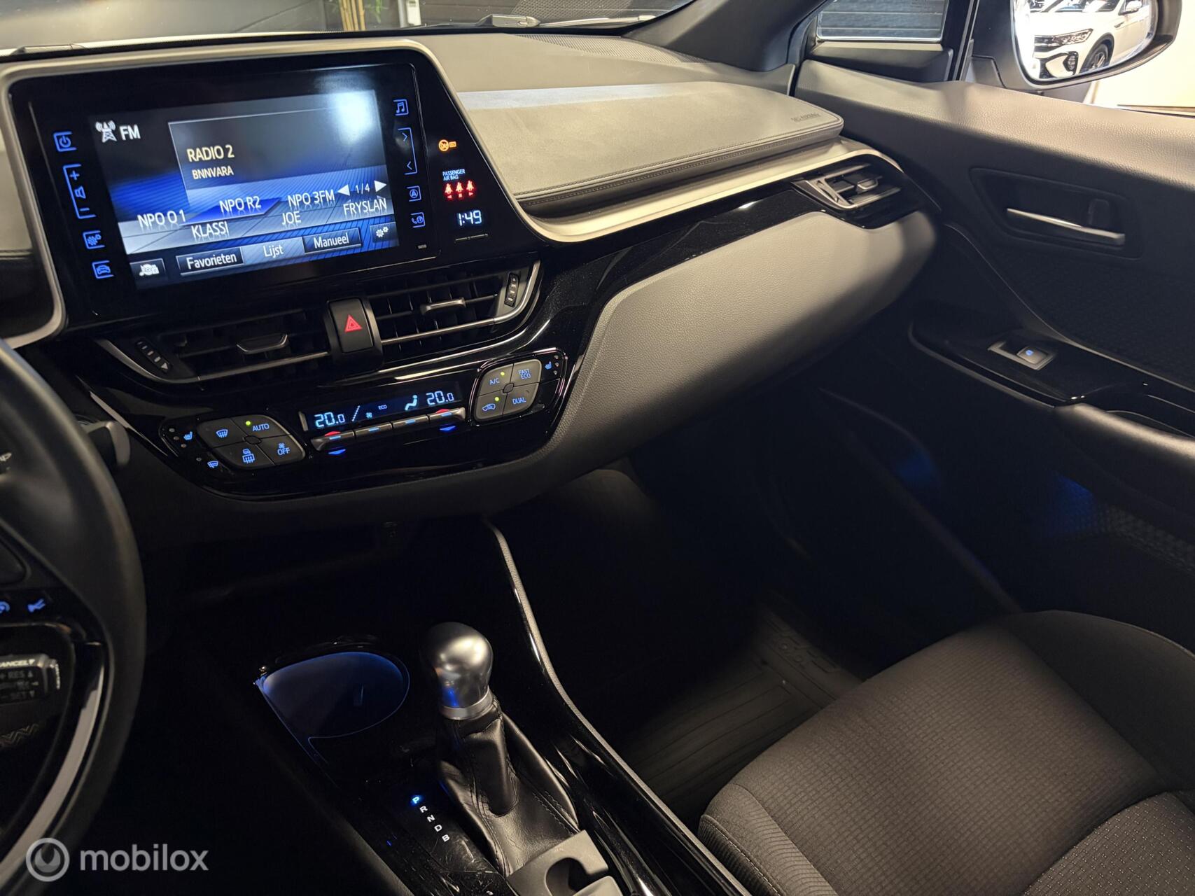 Foto van Toyota Toyota C-hr