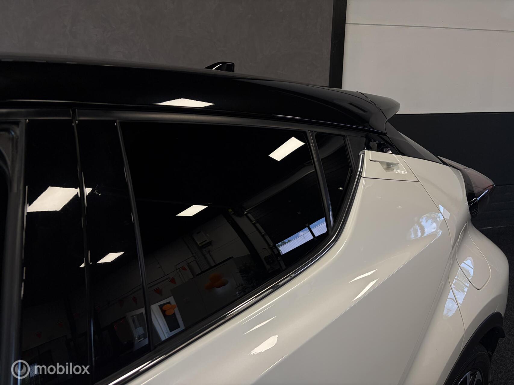 Foto van Toyota Toyota C-hr