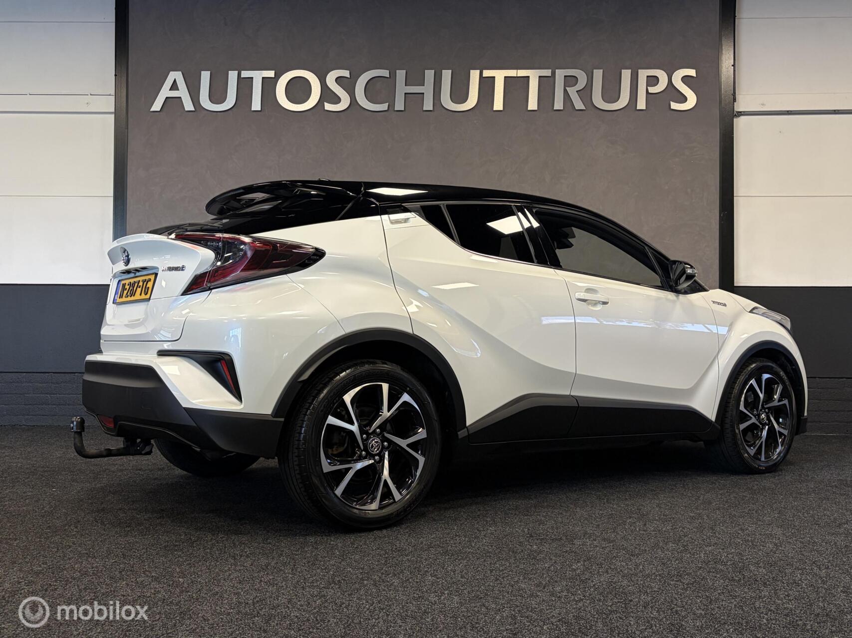 Foto van Toyota Toyota C-hr