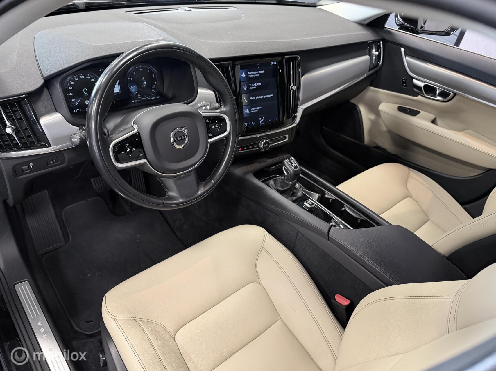 Foto van Volvo V90