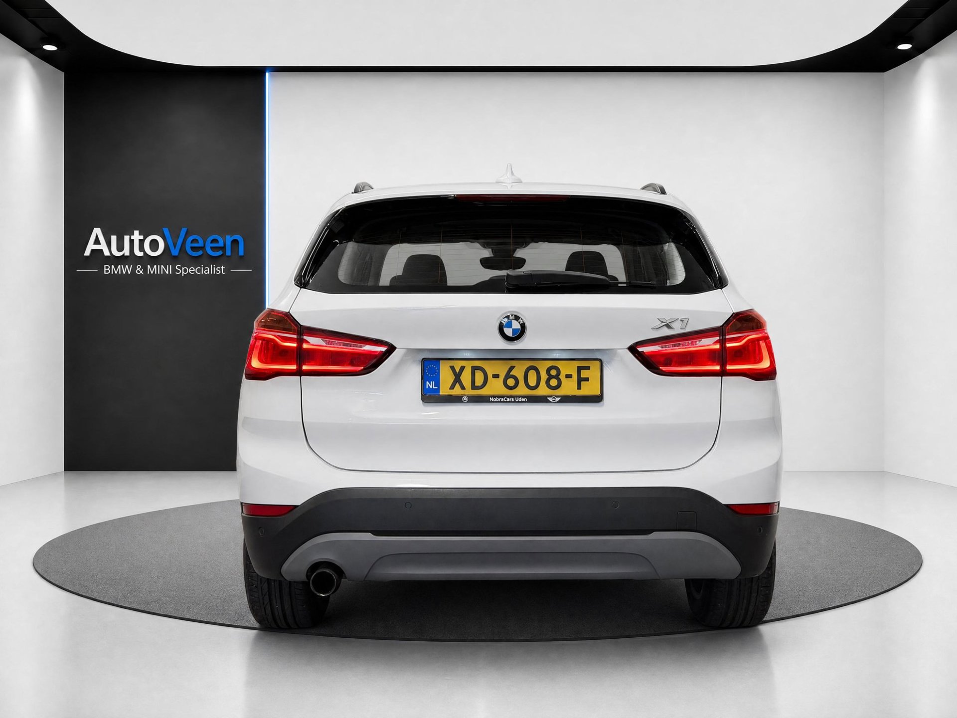 Foto van BMW X1 Sdrive18i