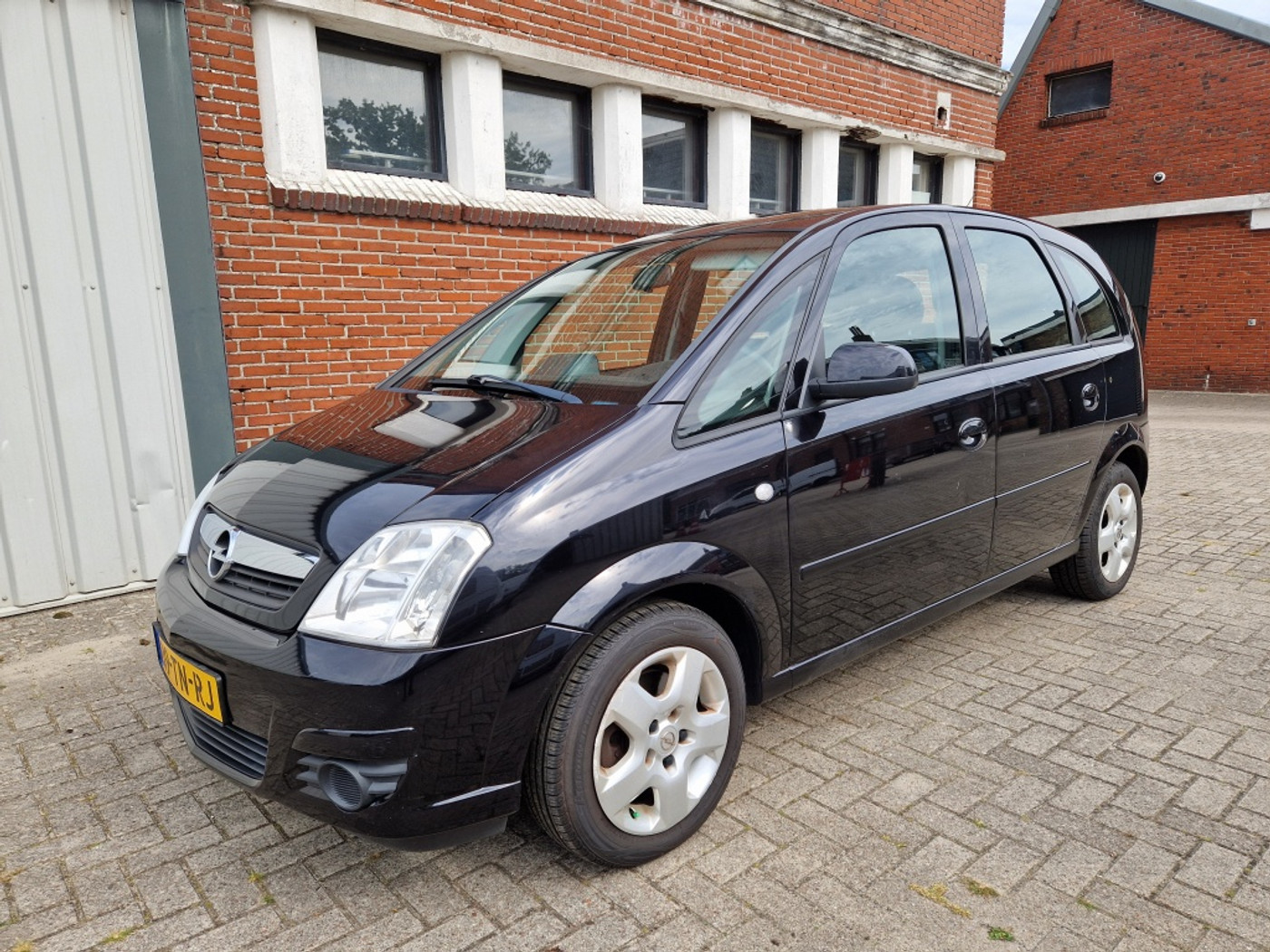 Opel Meriva-a 1.6-16V Enjoy 2e eigenaar! 61 Dkm!! N.A.P! 2006 - voorkant