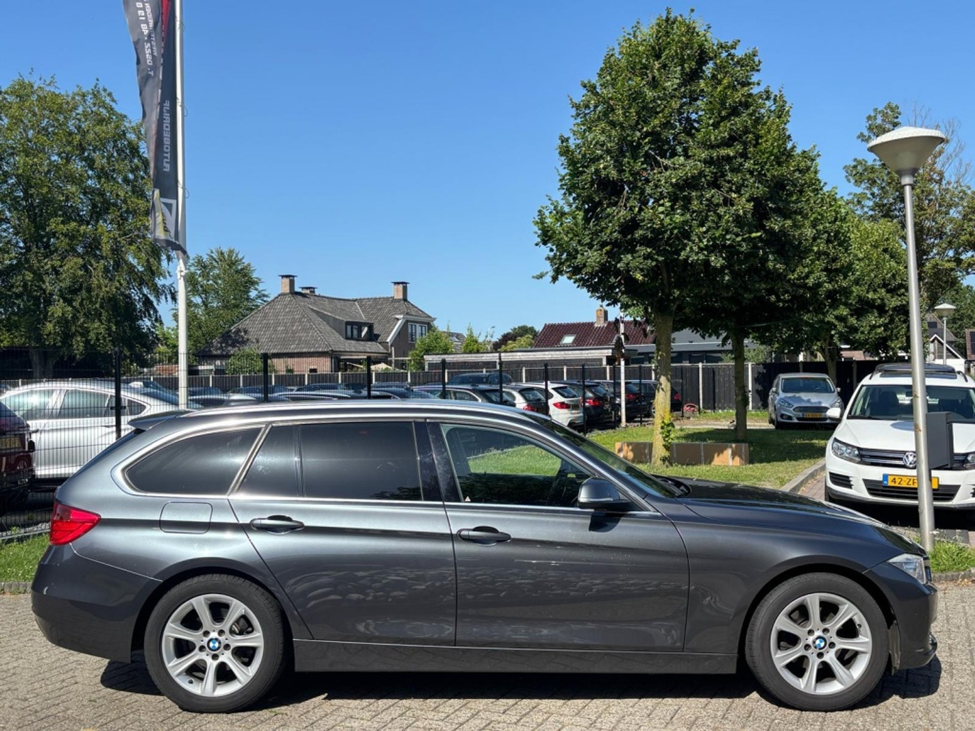 Foto van BMW 320i
