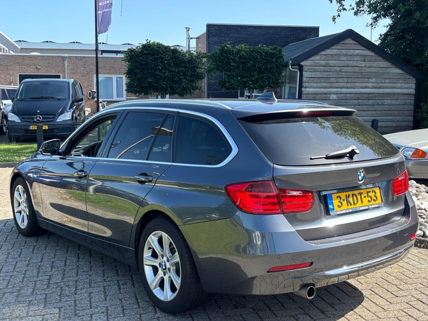 Foto van BMW 320i
