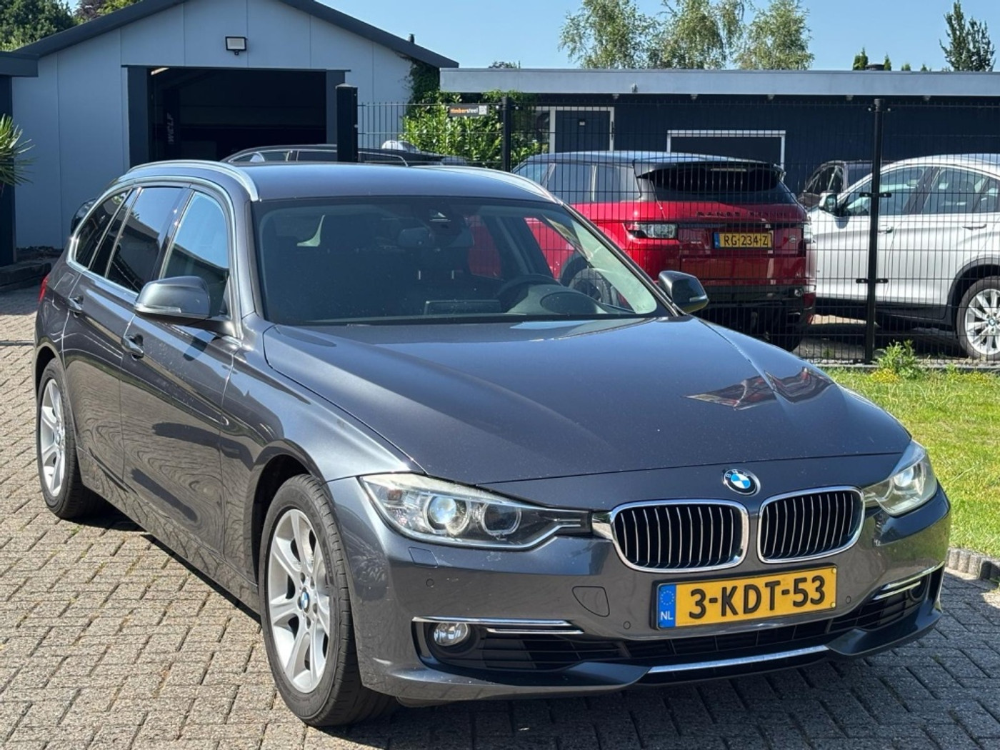 Foto van BMW 320i